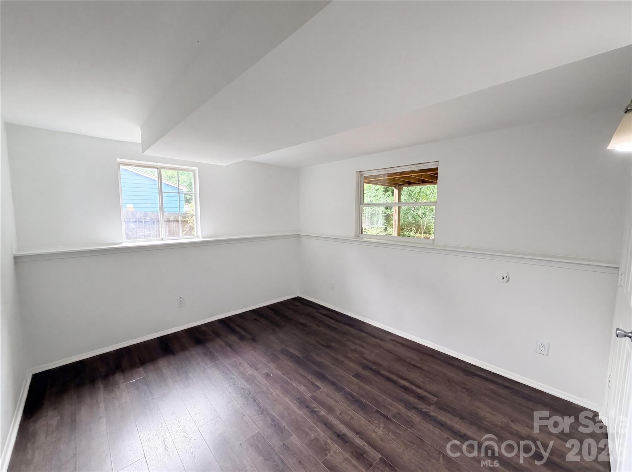 Holly Hills - Residential