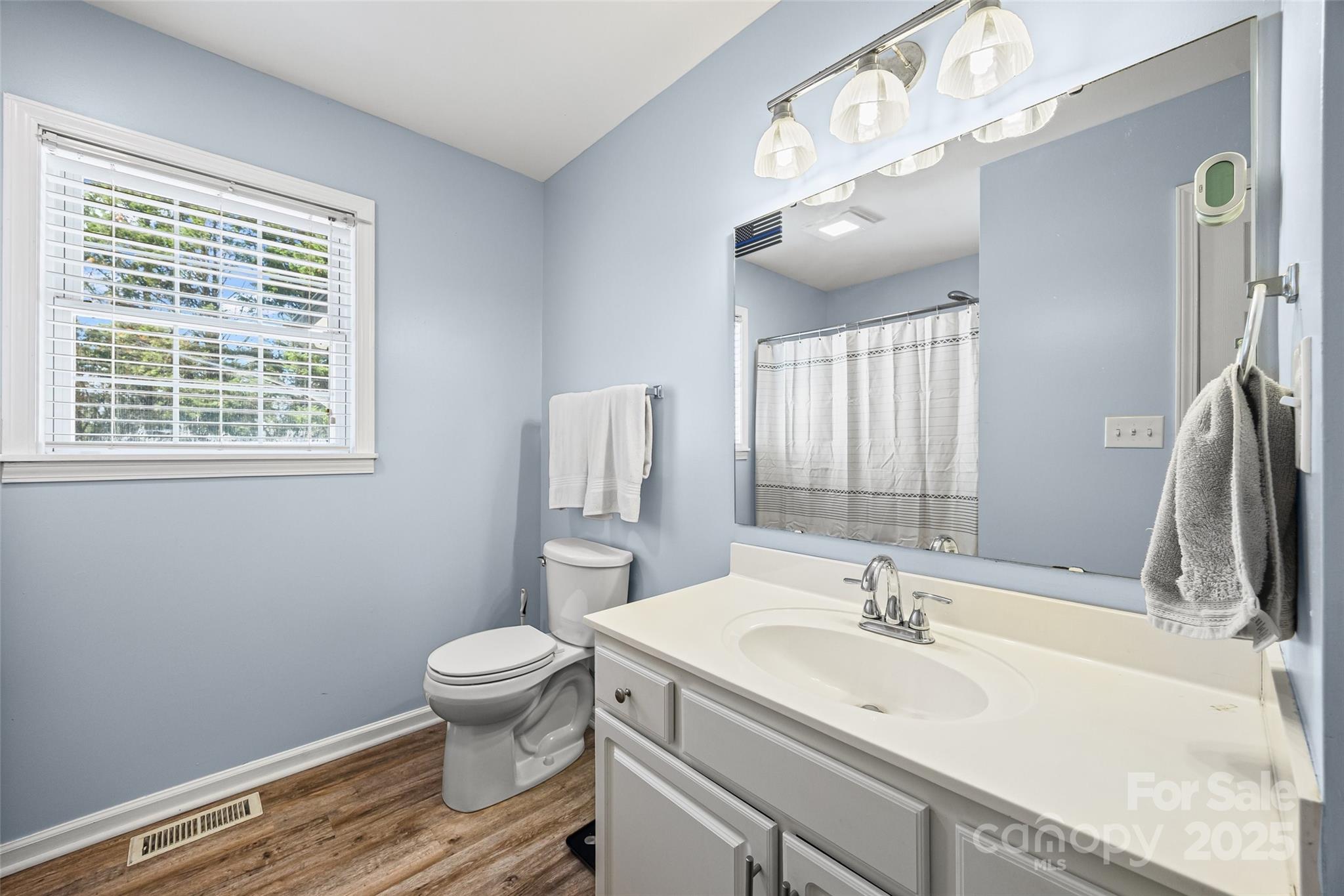 Quail Lakes - Residential