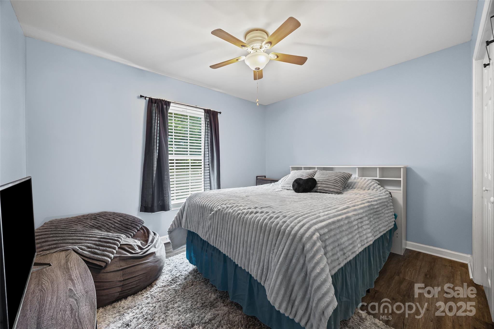 Quail Lakes - Residential