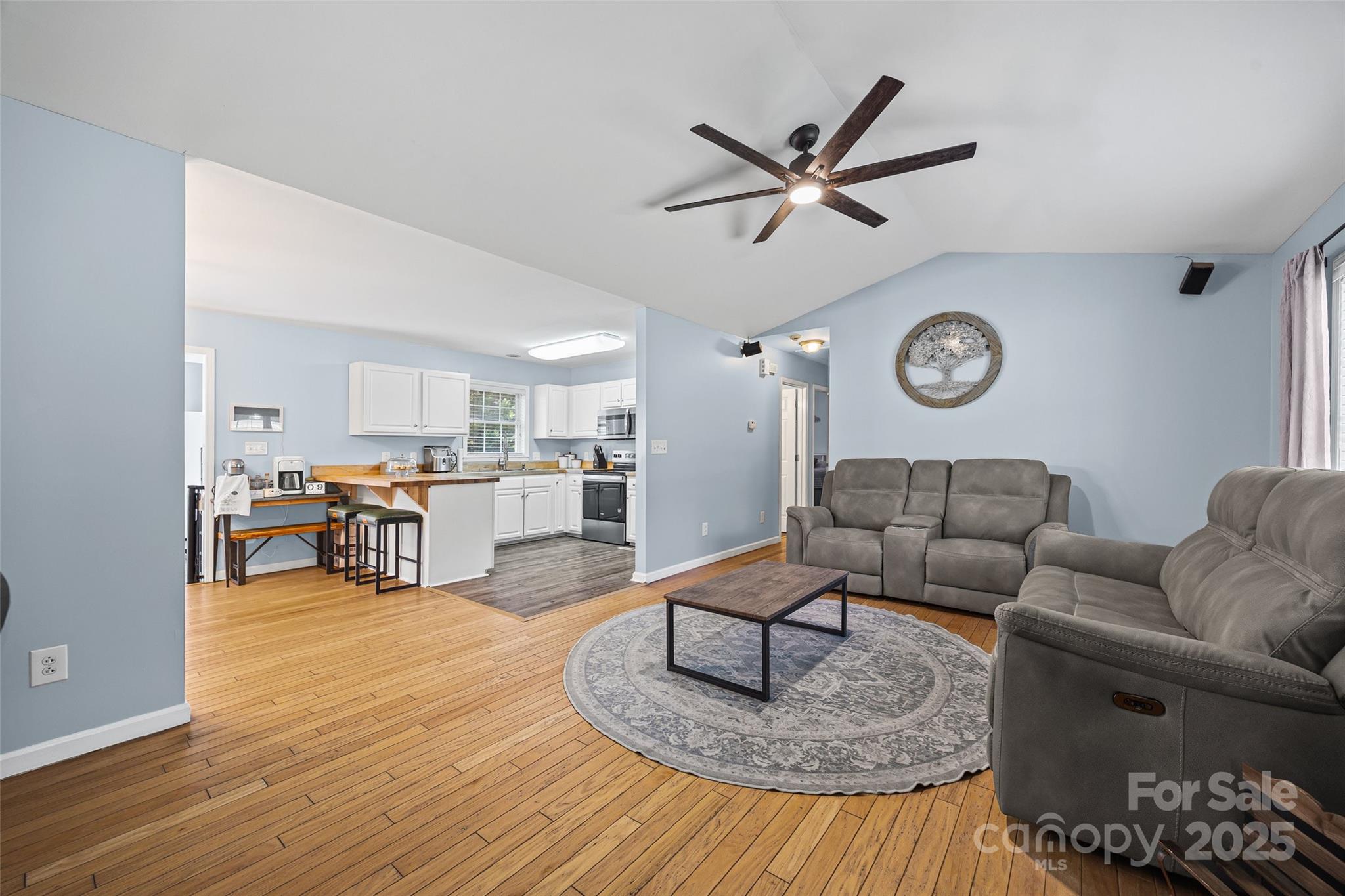 Quail Lakes - Residential