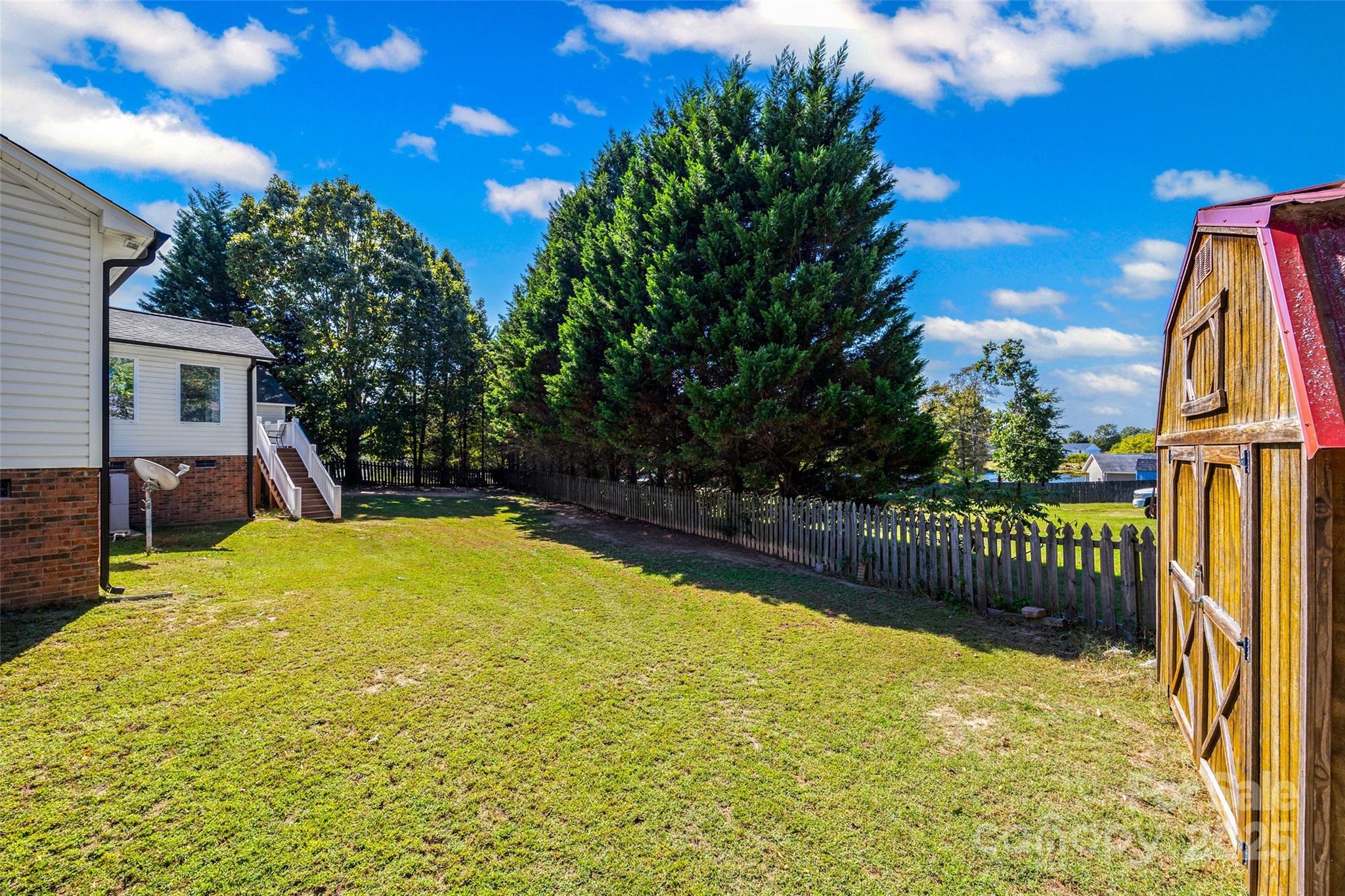 Quail Lakes - Residential