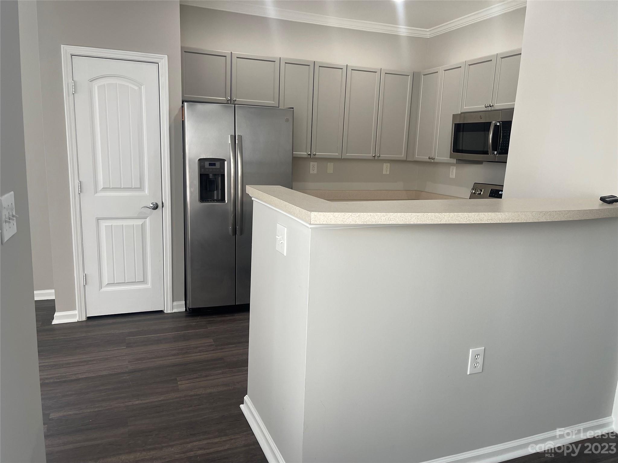 Coventry Court Townhomes - Residential Lease