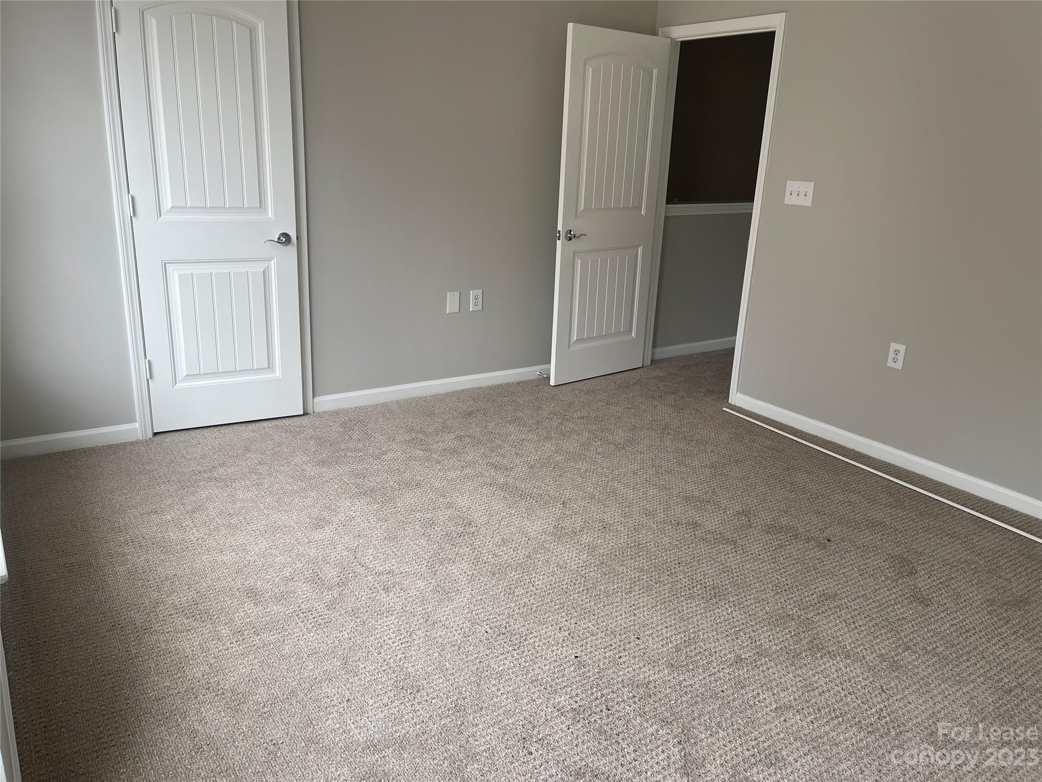 Coventry Court Townhomes - Residential Lease