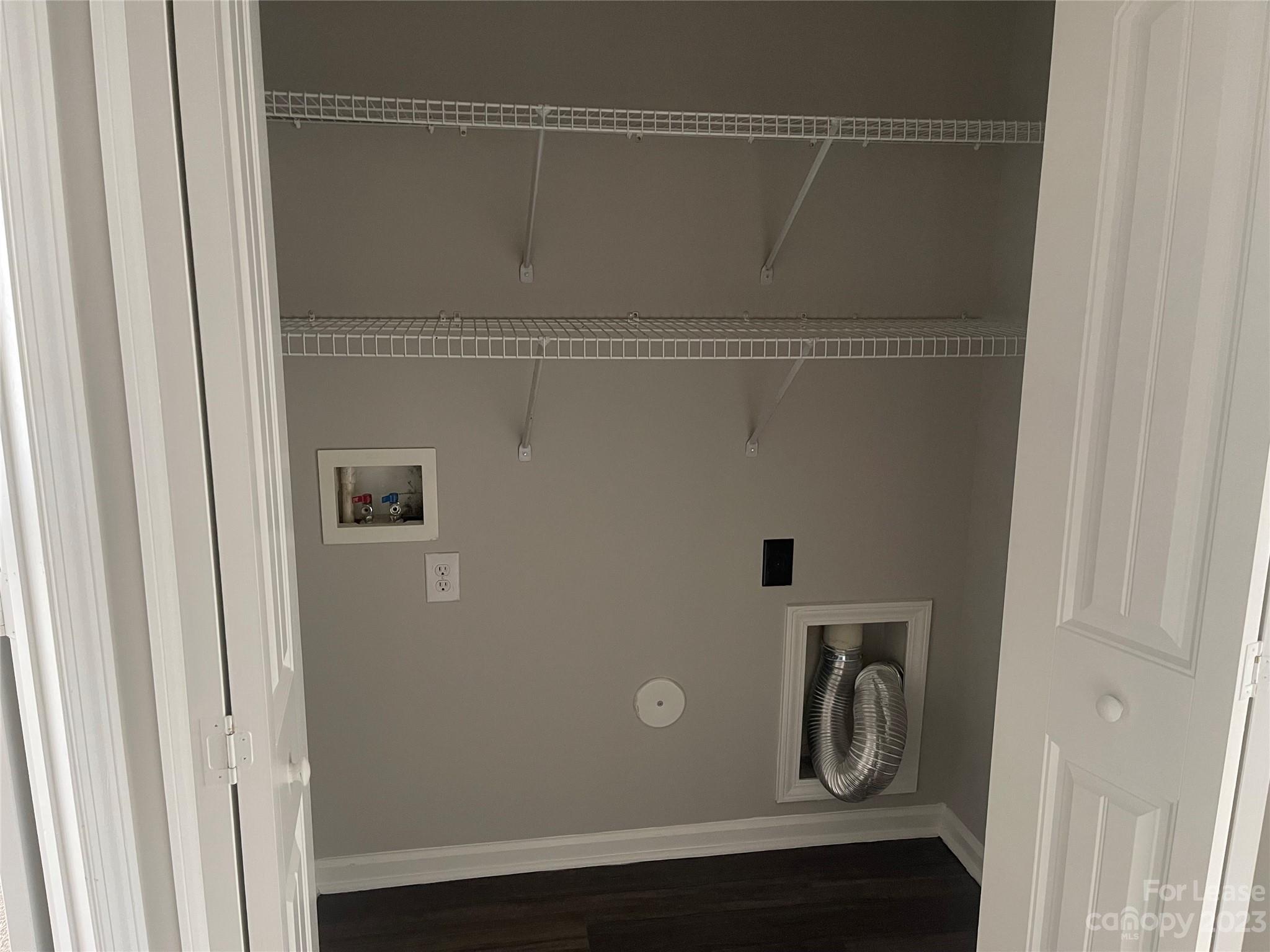 Coventry Court Townhomes - Residential Lease