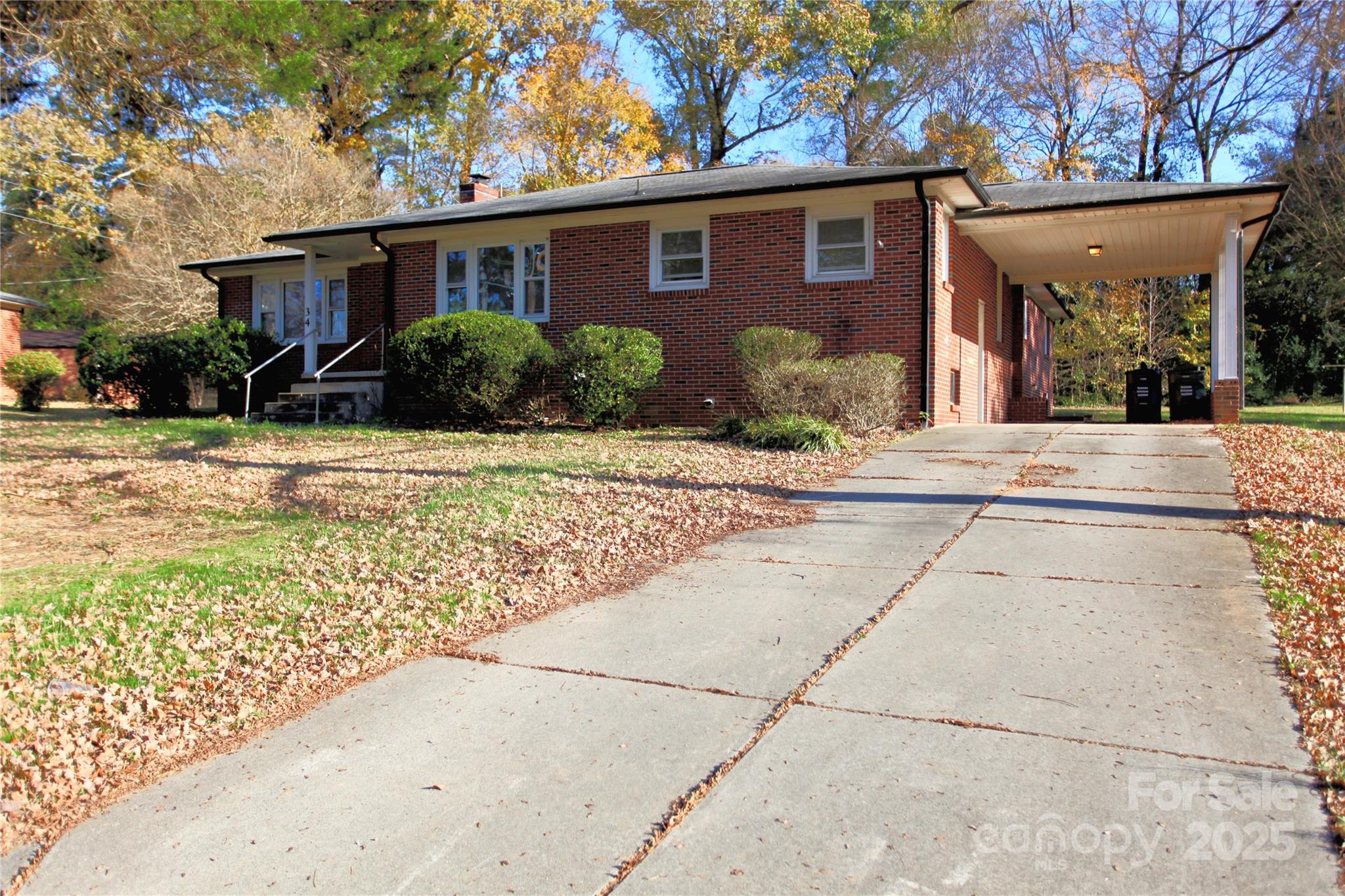 34 Rollingwood Drive SE