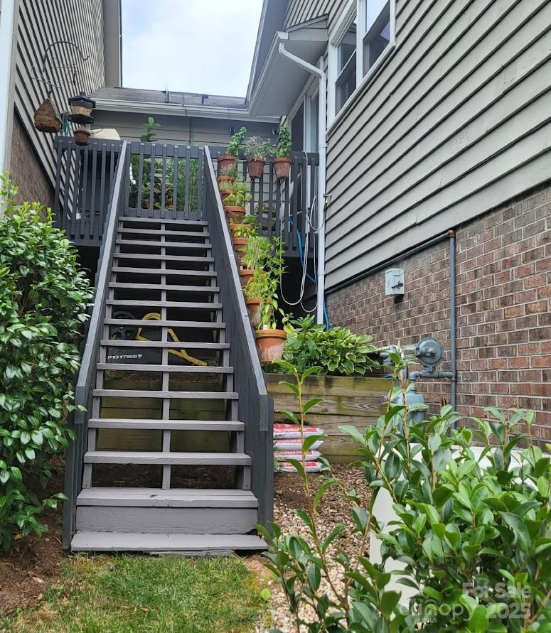 35 Cedarcliff Circle
