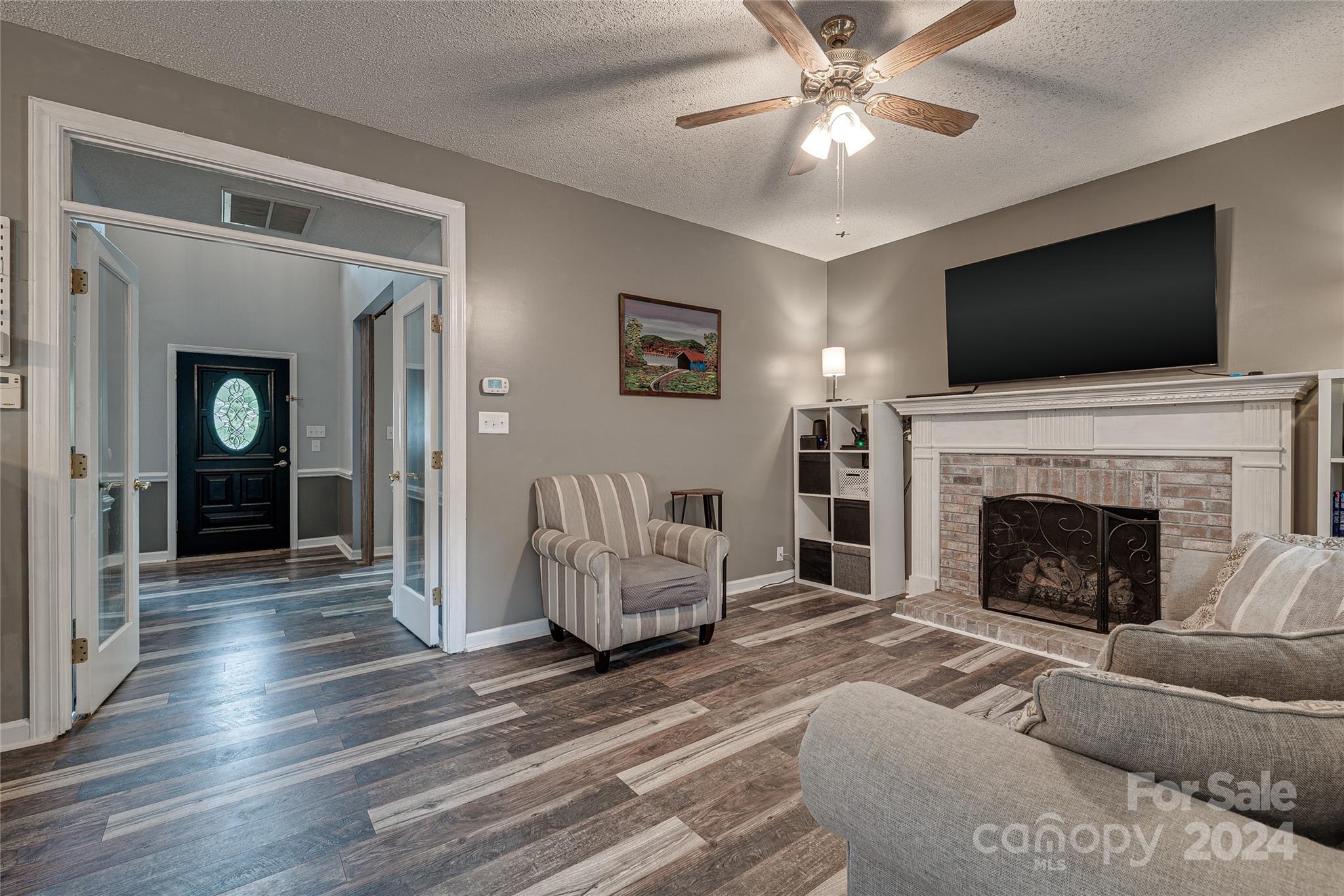 Lantern Green - Residential