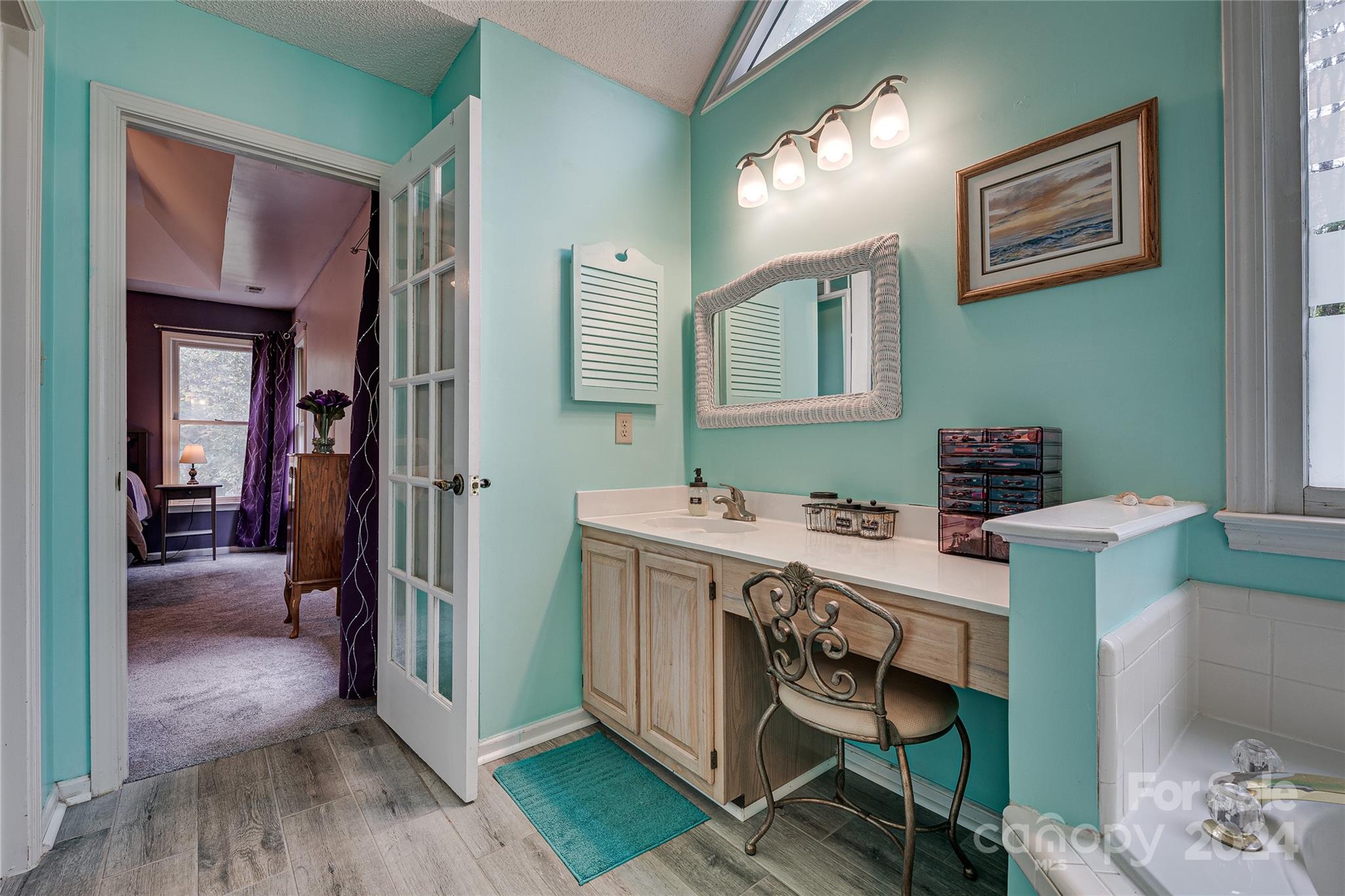 Lantern Green - Residential