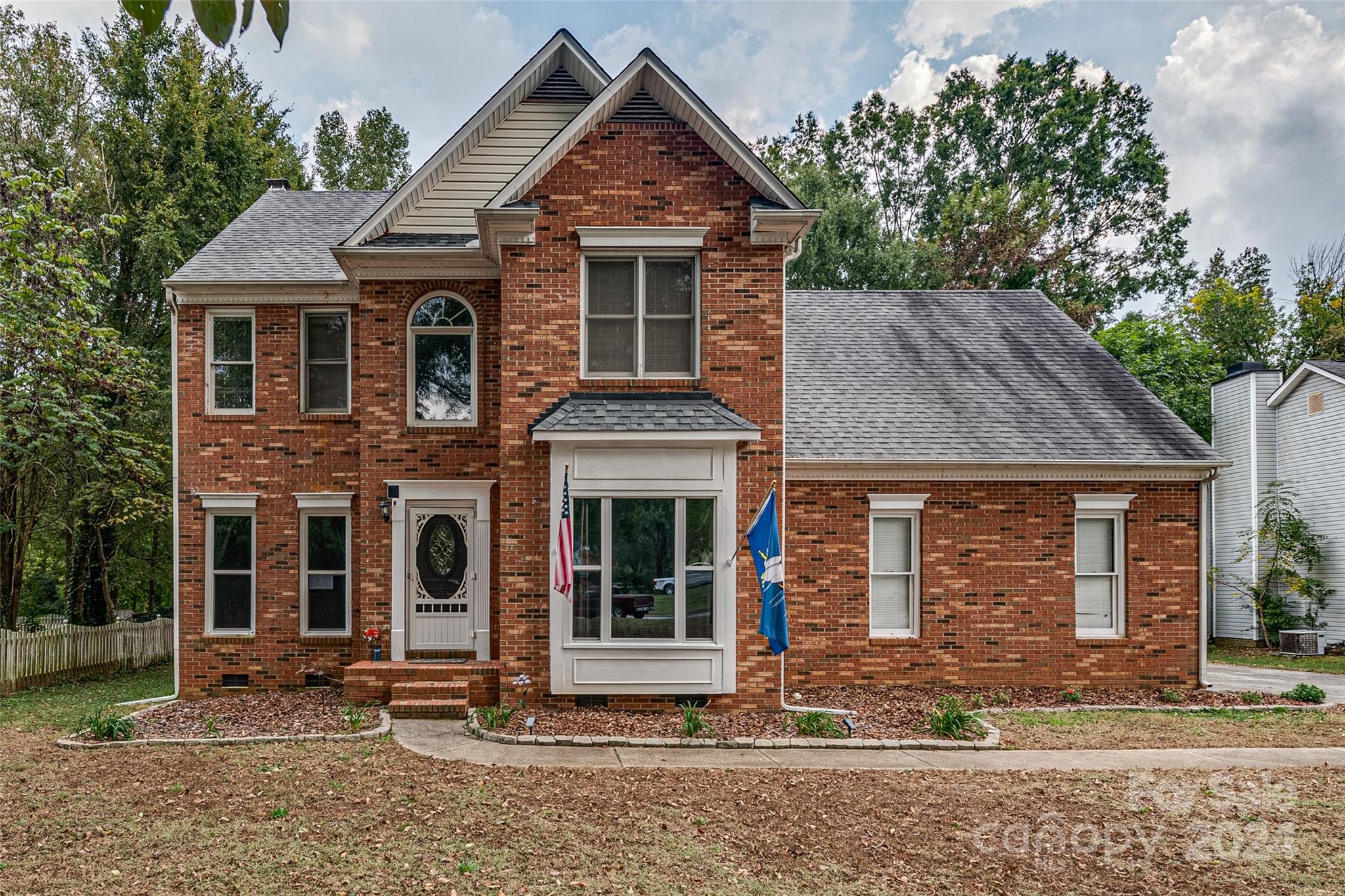 Lantern Green - Residential