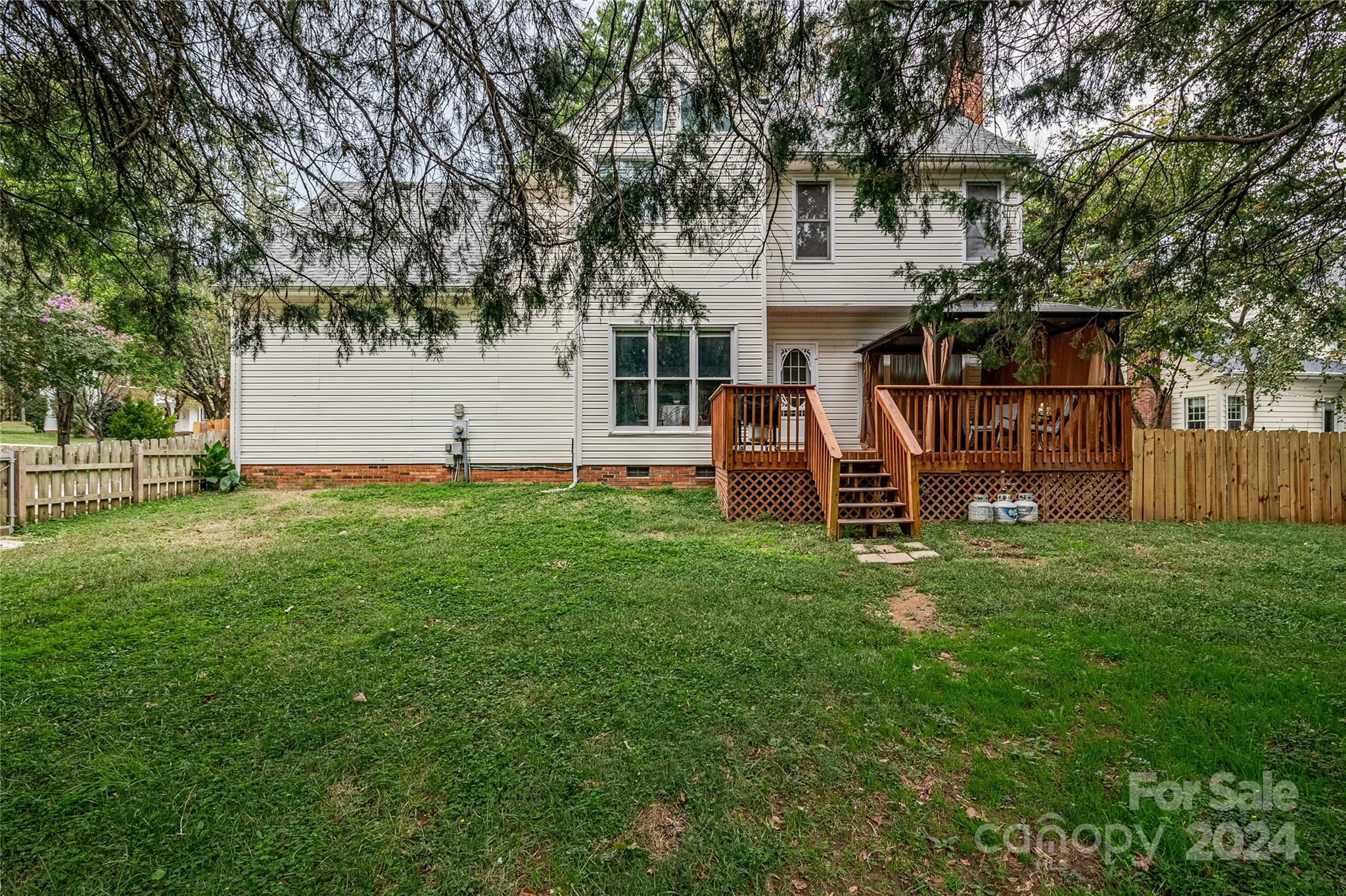 Lantern Green - Residential