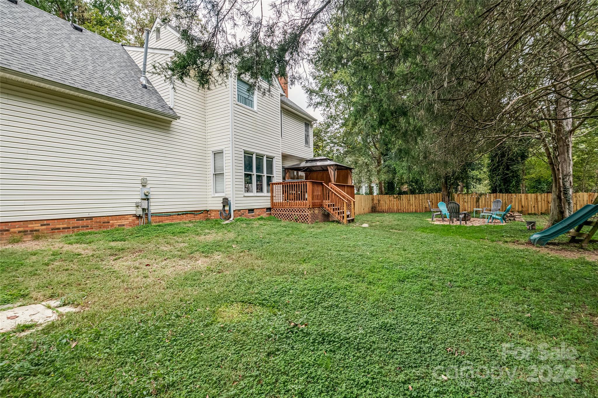 Lantern Green - Residential