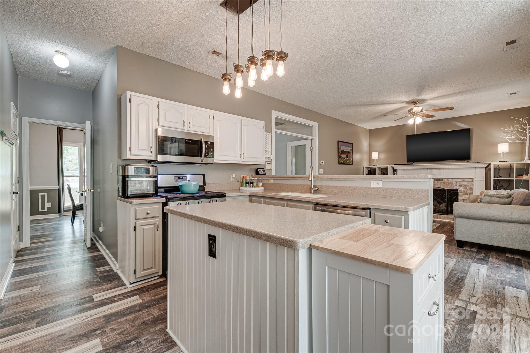 Lantern Green - Residential