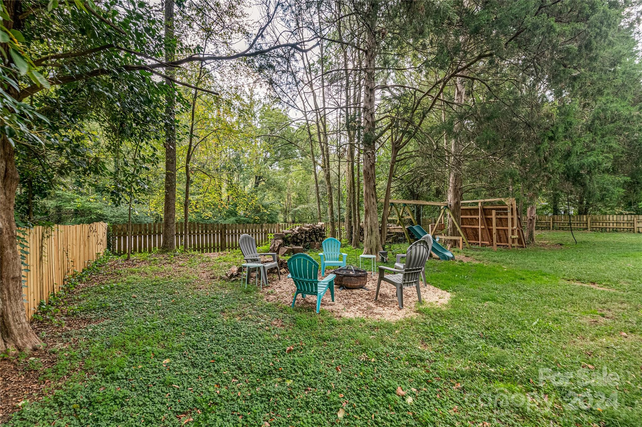 Lantern Green - Residential