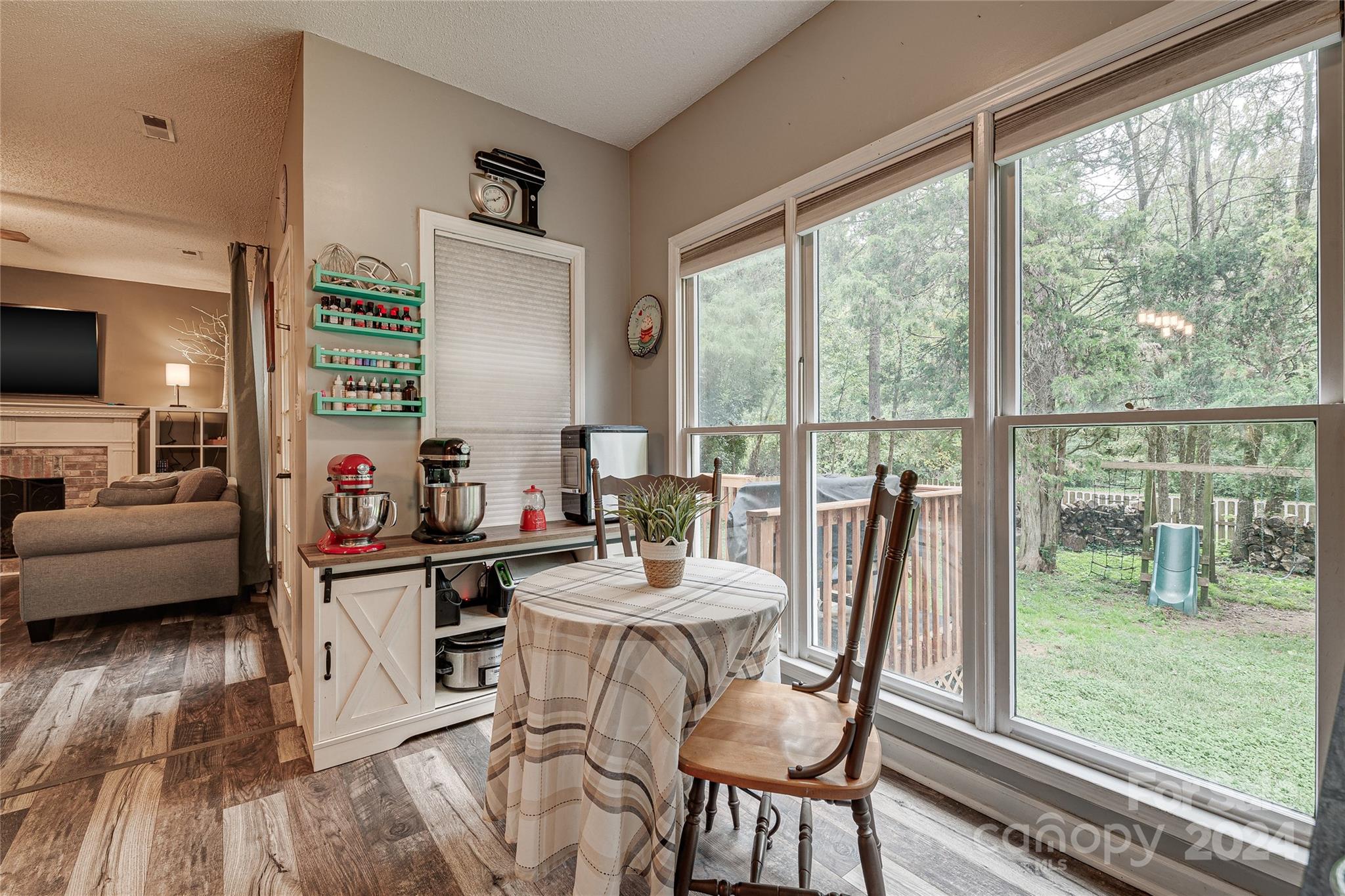 Lantern Green - Residential