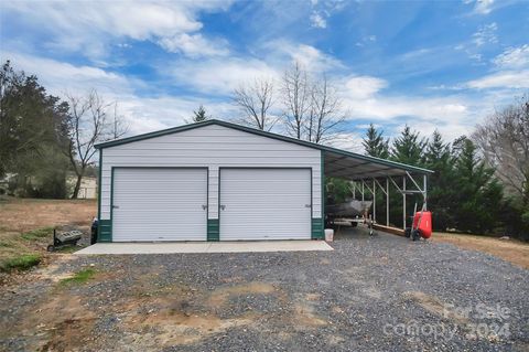 A home in Kings Mountain