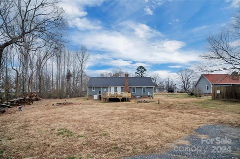 A home in Kings Mountain