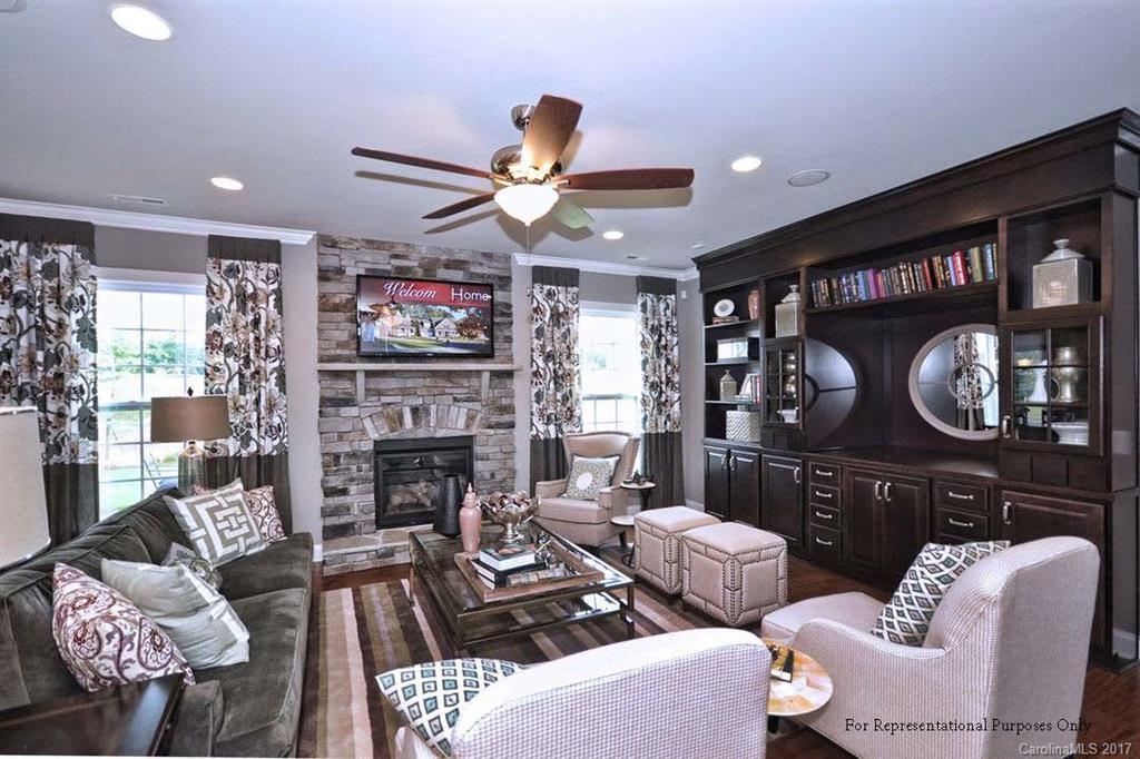 Hawks Creek - Residential