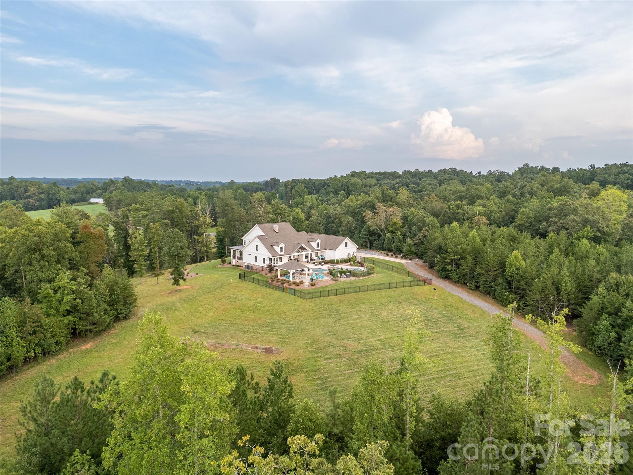 4013 NC Hwy 18 Highway