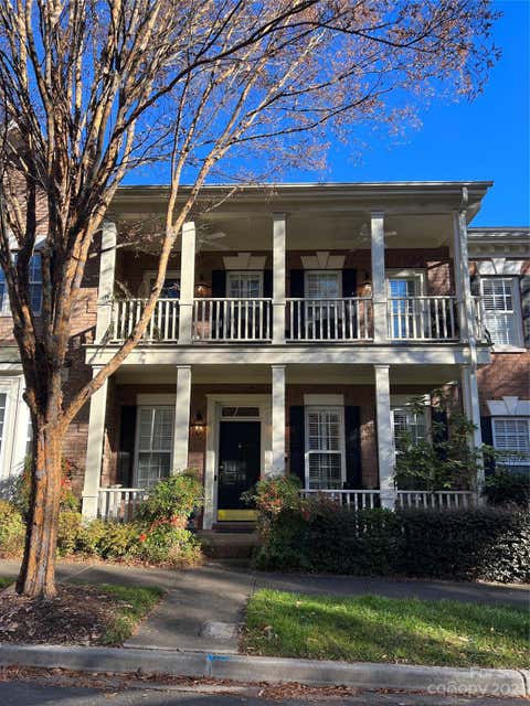 Photo for 219 North Faulkner Way