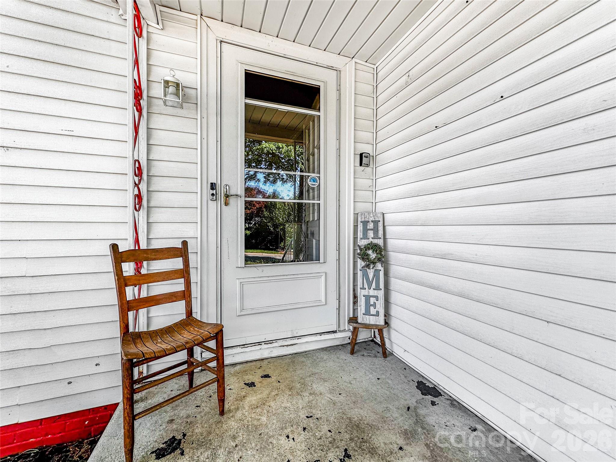 COUNTRY CLUB ESTATES - Residential