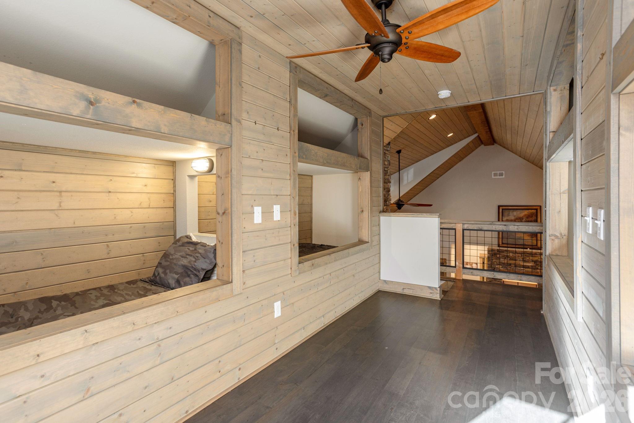 Lobdell Woods - Residential