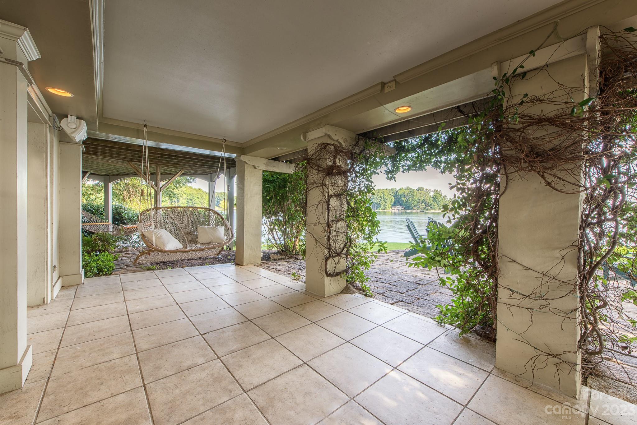 Morrison Point - Residential