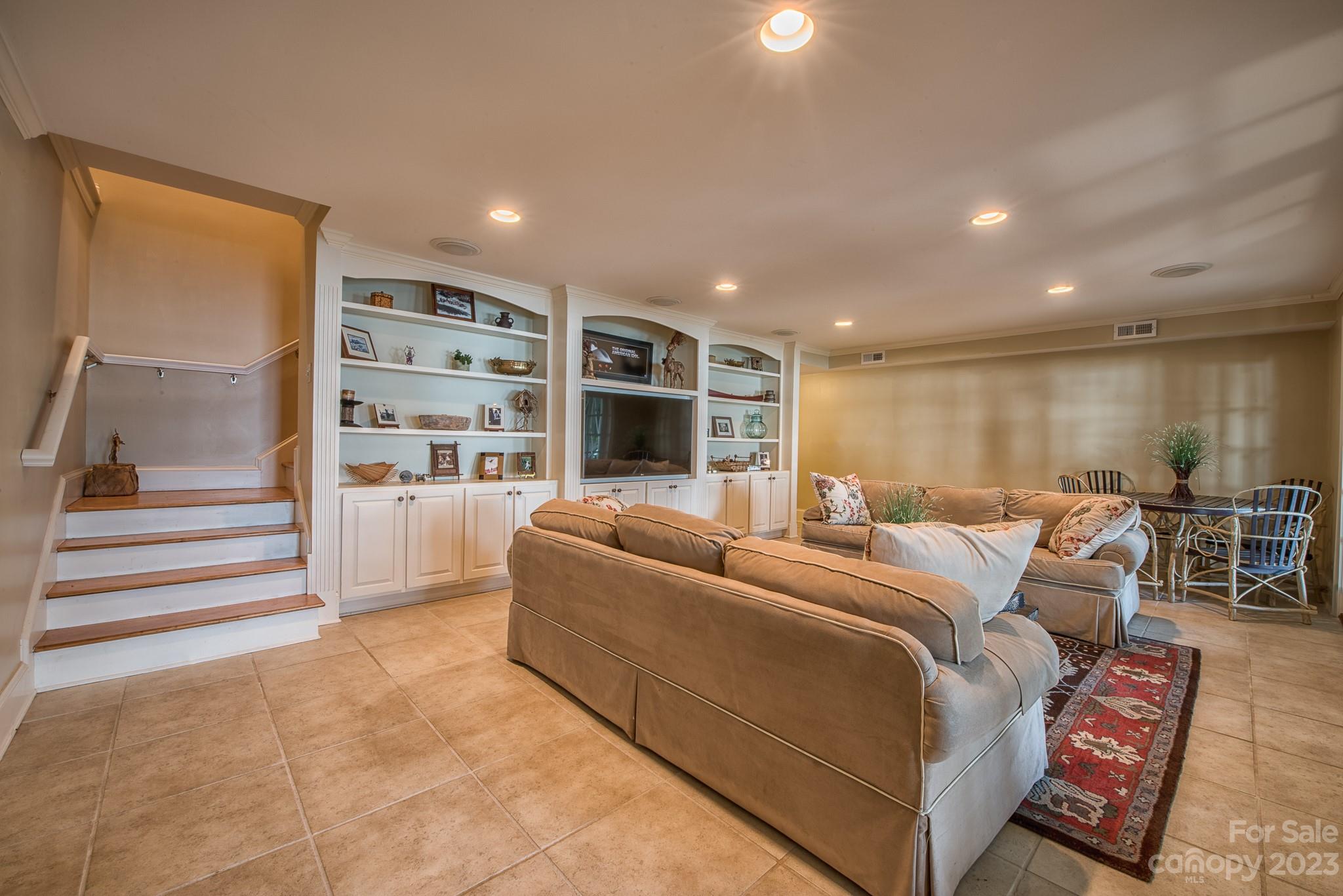 Morrison Point - Residential