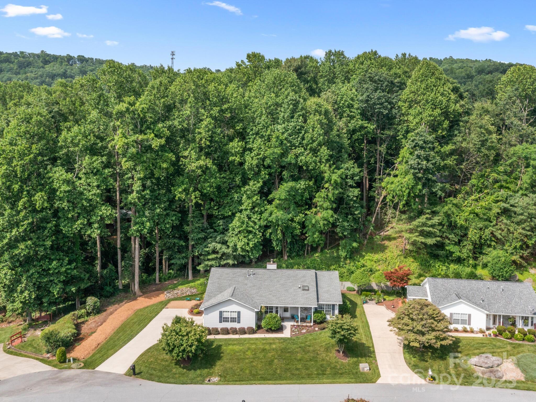 Henderson Village - Residential