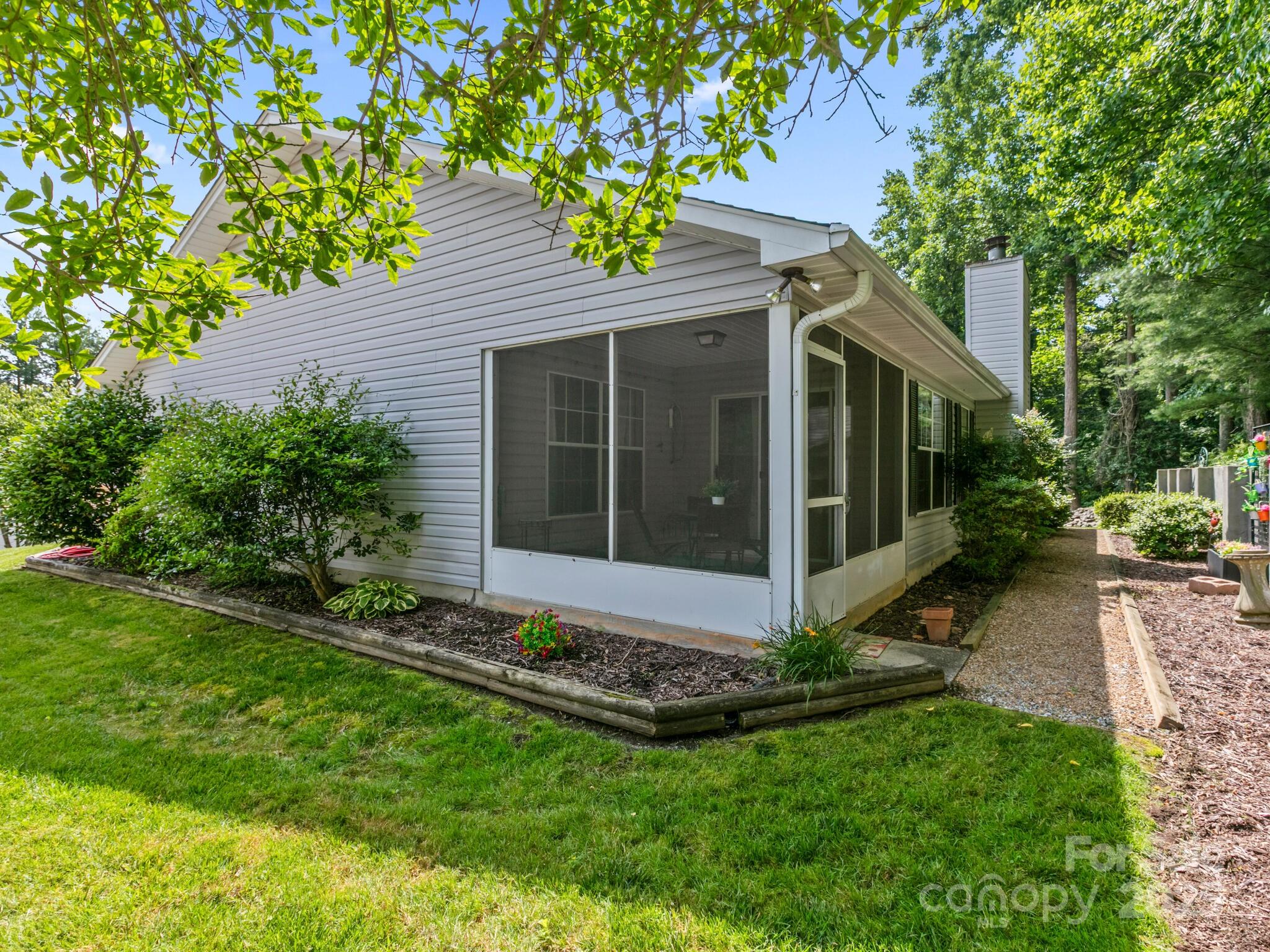 Henderson Village - Residential