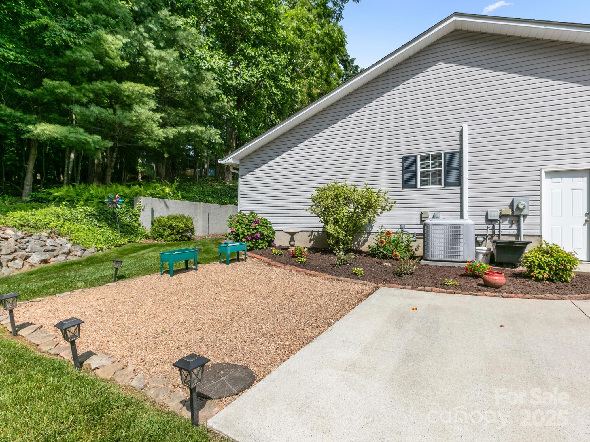 Henderson Village - Residential