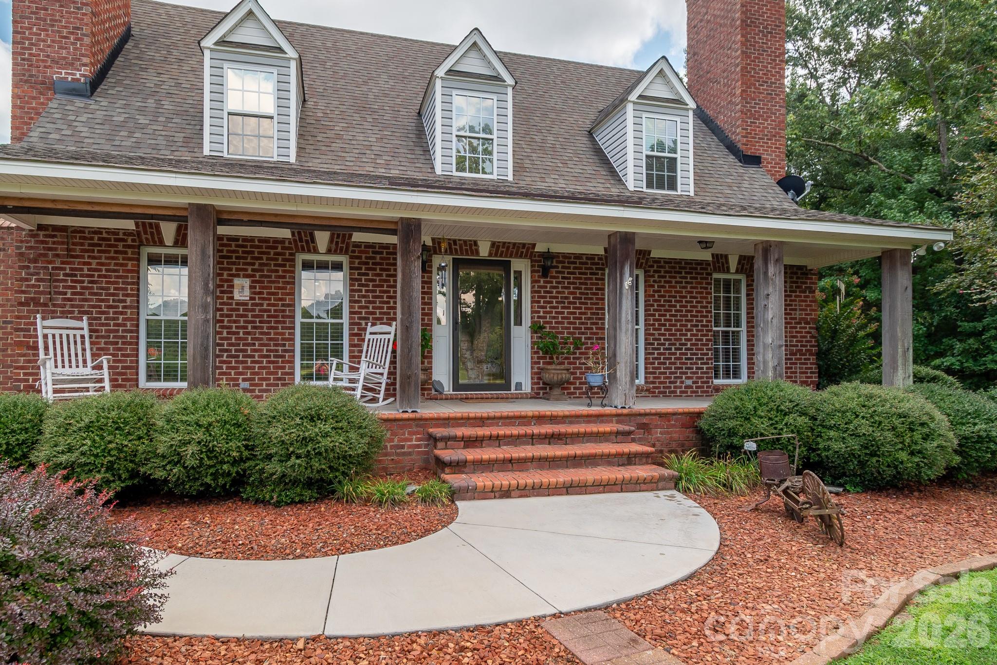 3813 Stack Road