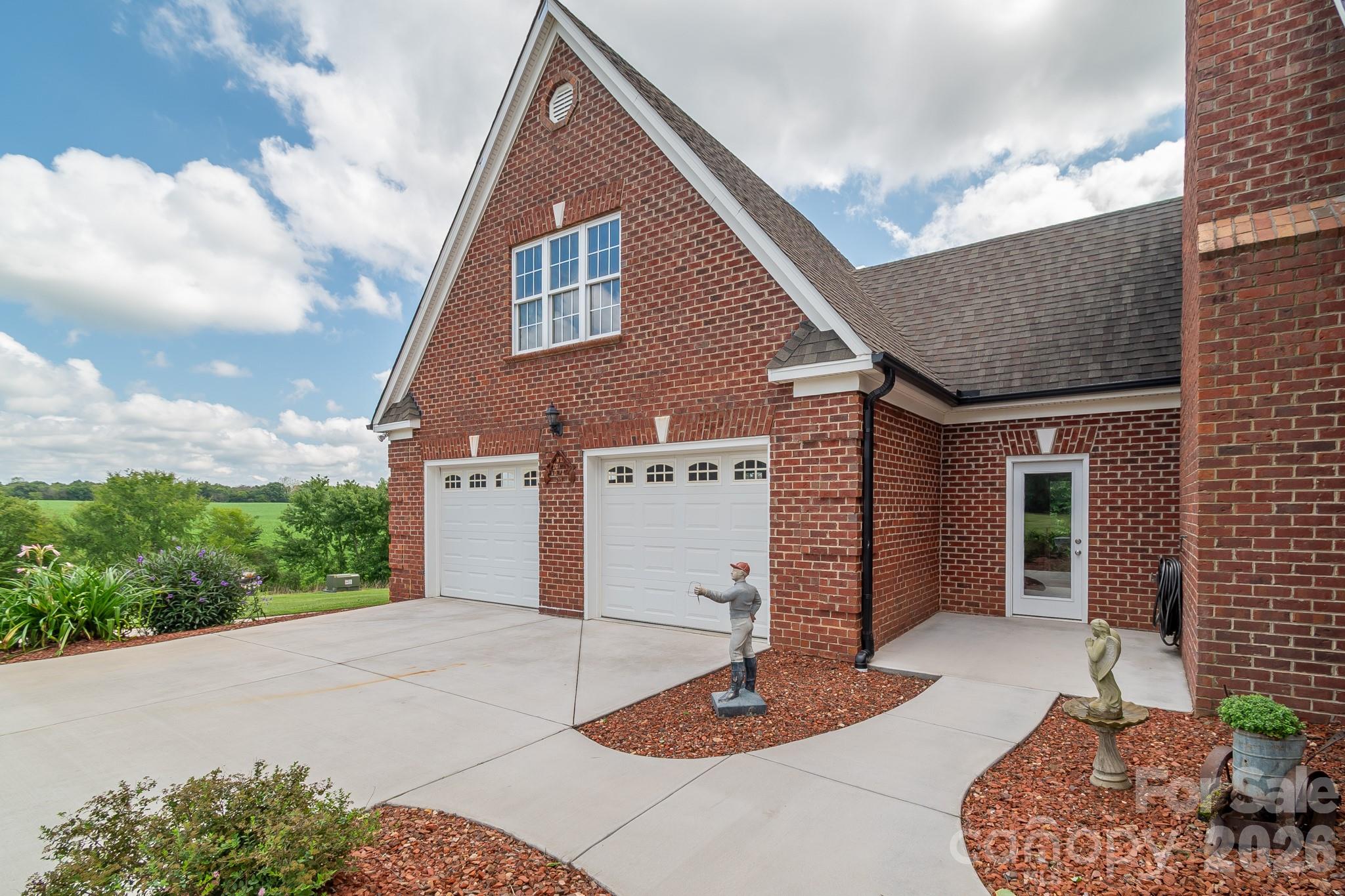 3813 Stack Road