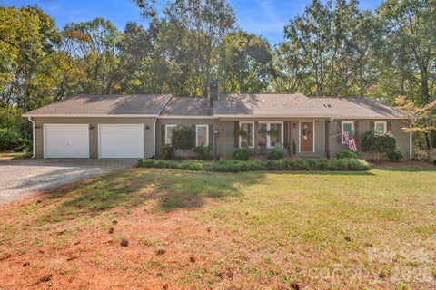 Photo of 1010 Macedonia Church Road, Monroe, NC 28112 (MLS # 4436022)