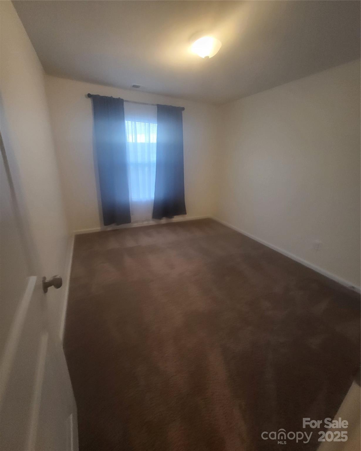 2823 Aubrey Street 94