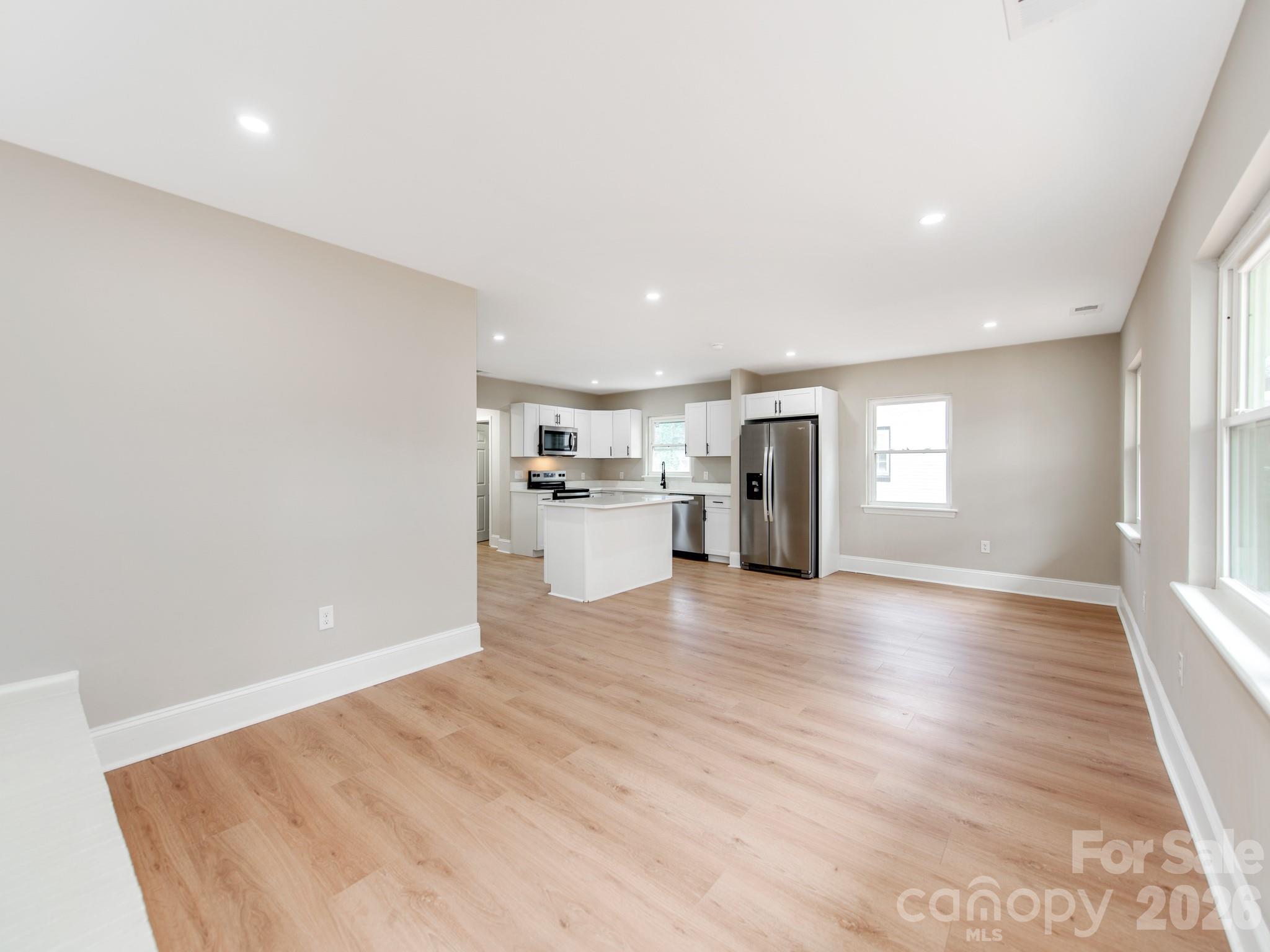 2025 Birchcrest Drive