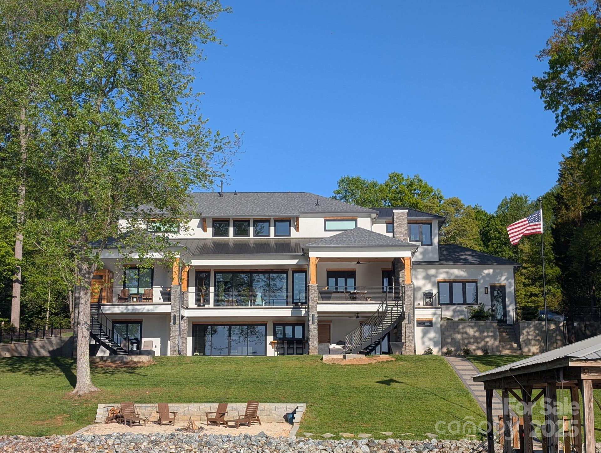 180 Willow Point Road