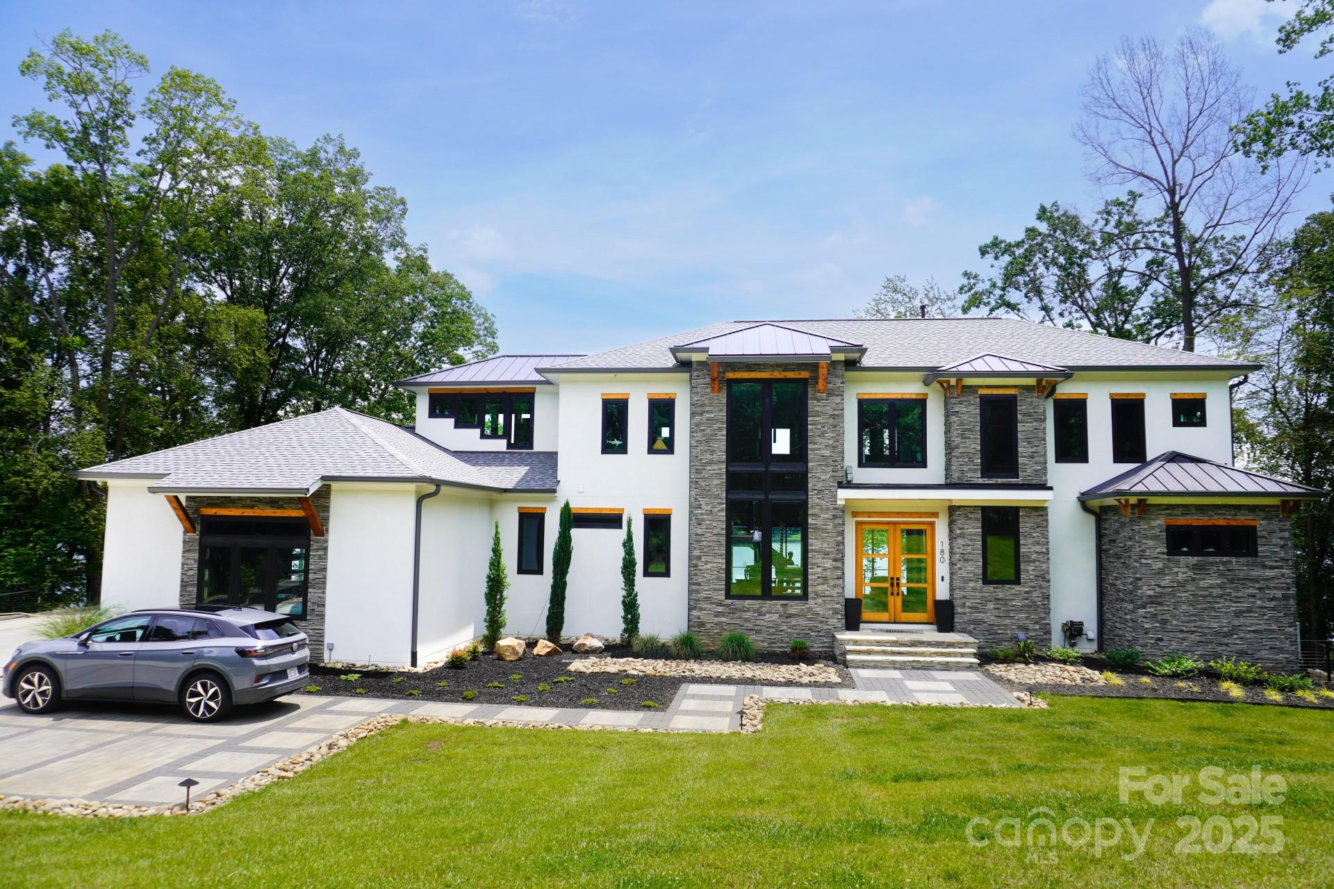 180 Willow Point Road