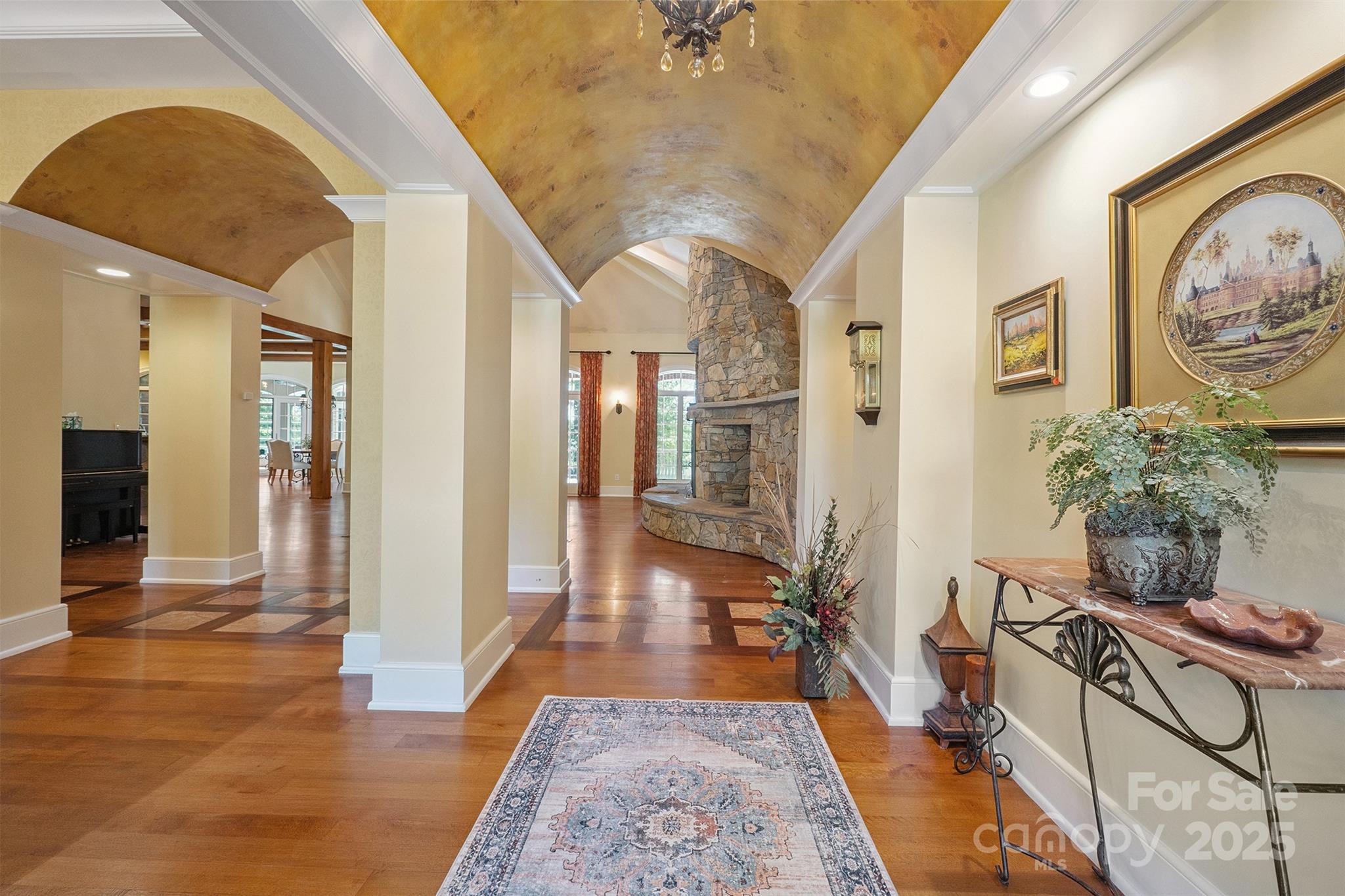 1515 Baltusrol Drive
