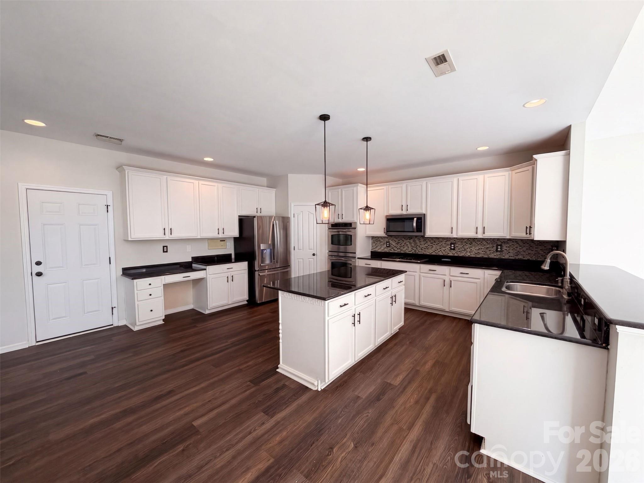 821 Pinkney Place