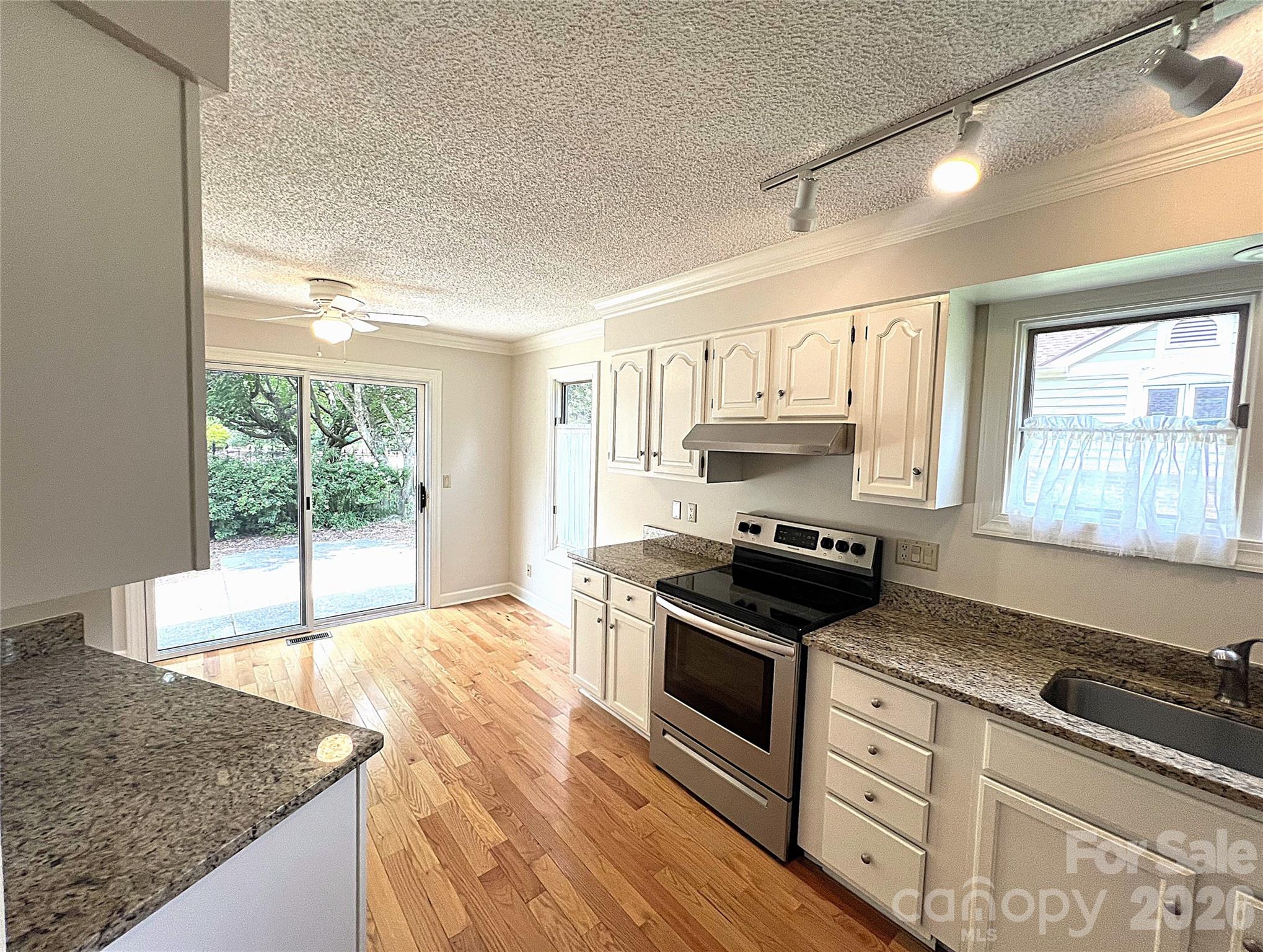 Glenbrook - Residential