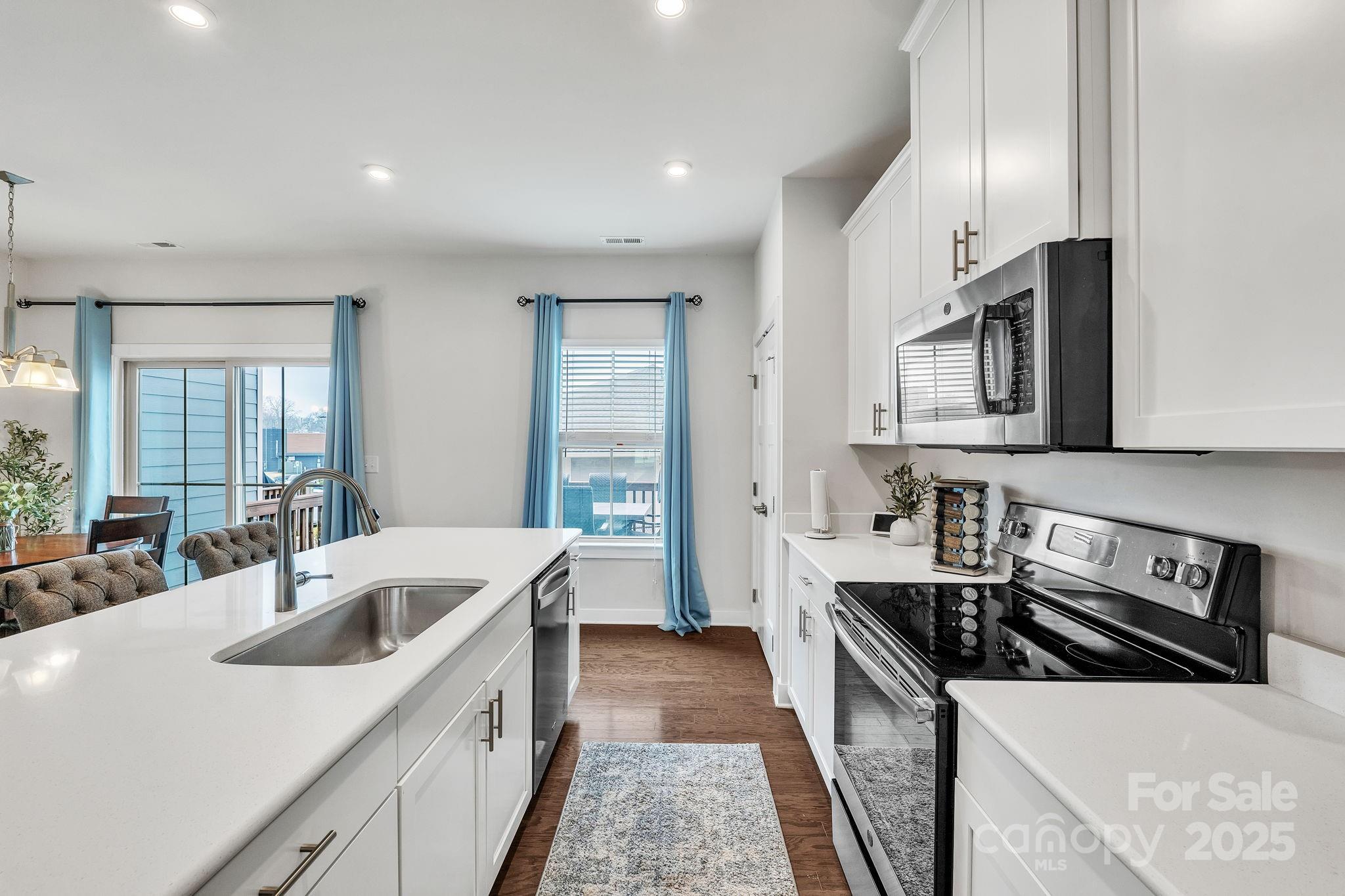 Oakhurst - Residential