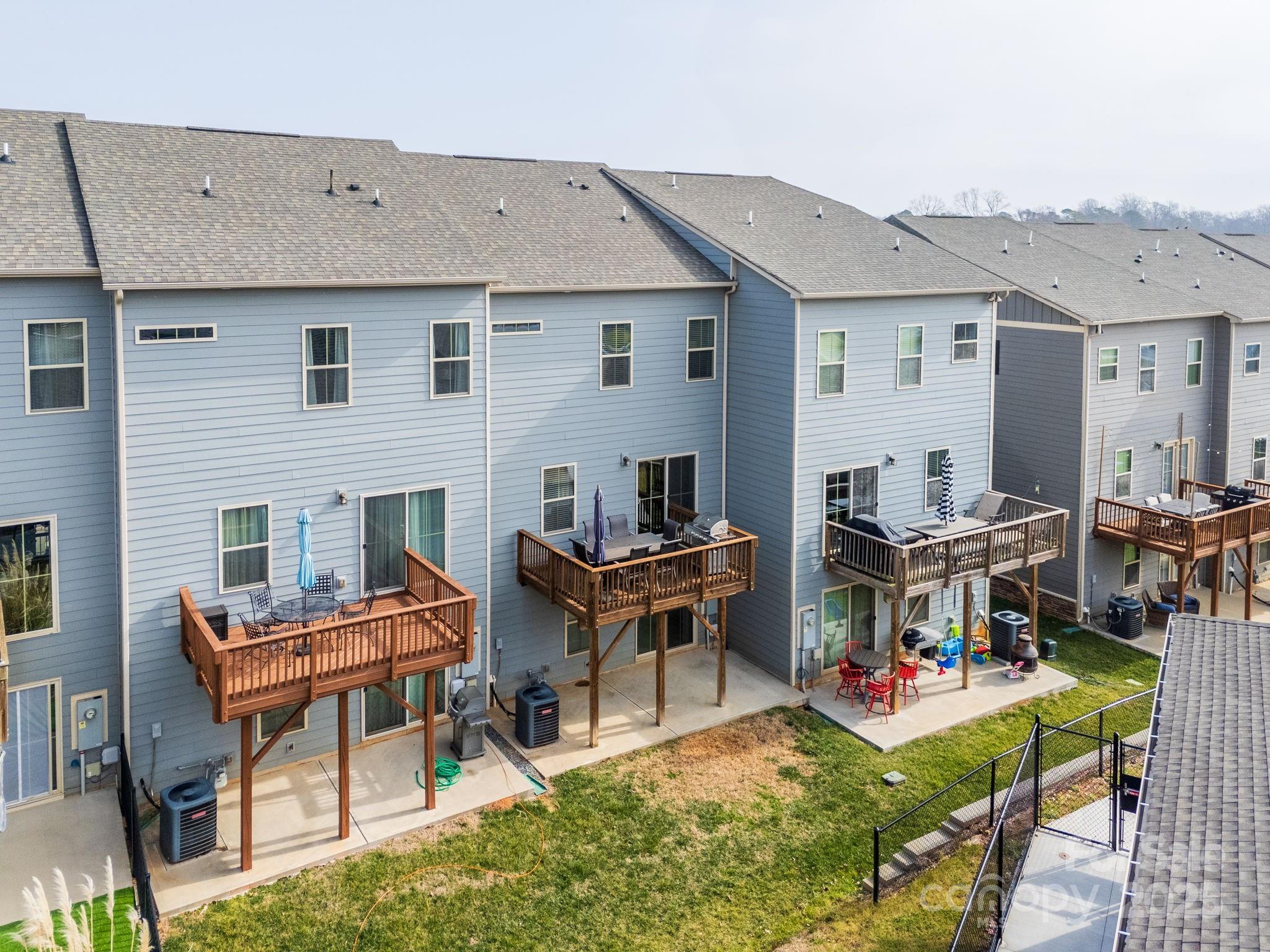 Oakhurst - Residential