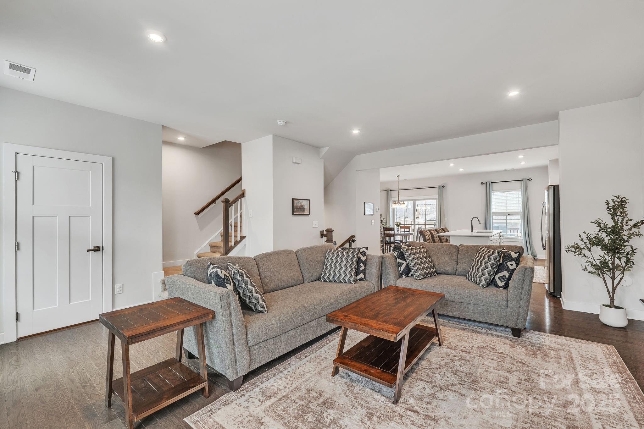 Oakhurst - Residential