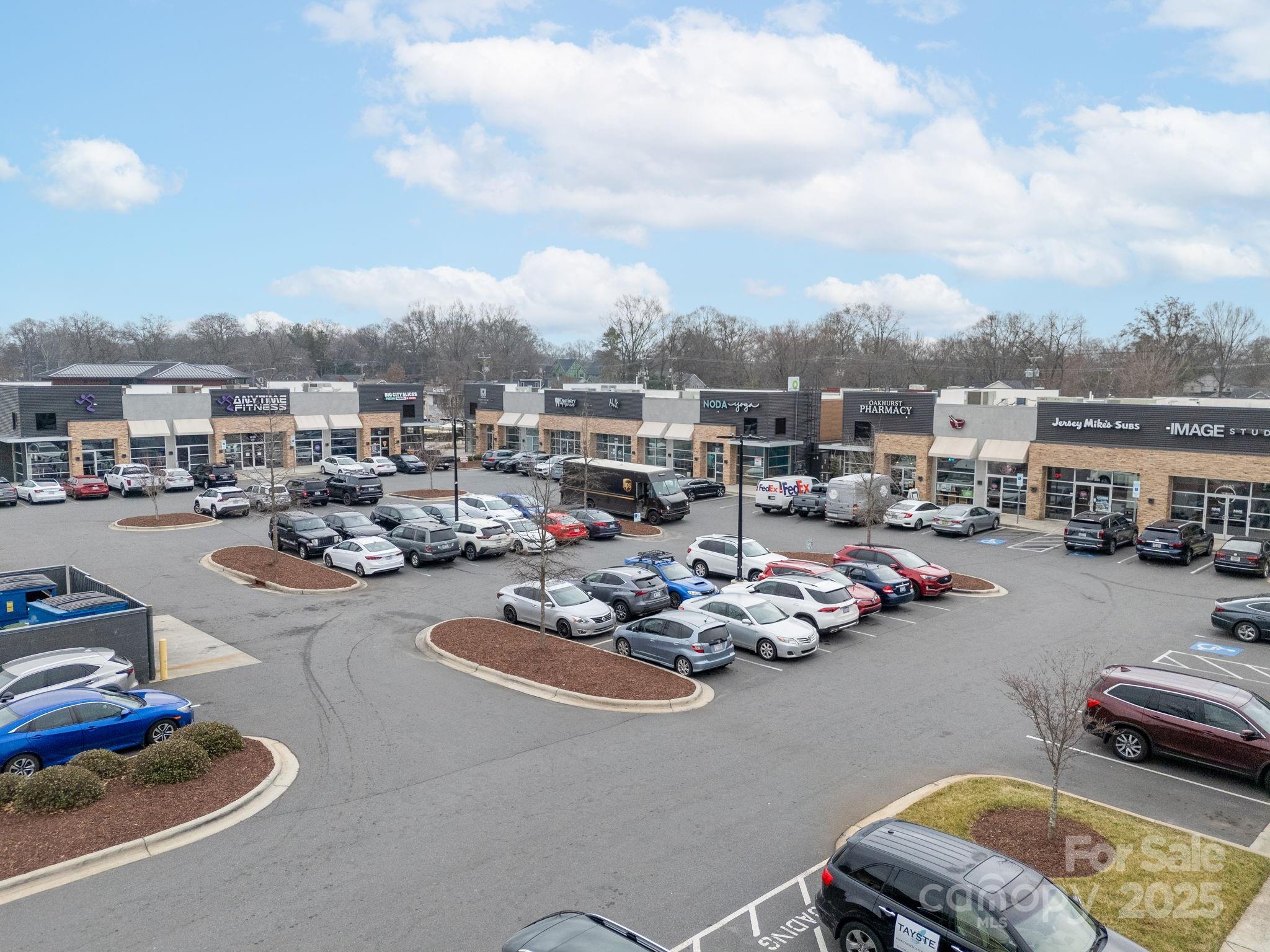 Oakhurst - Residential