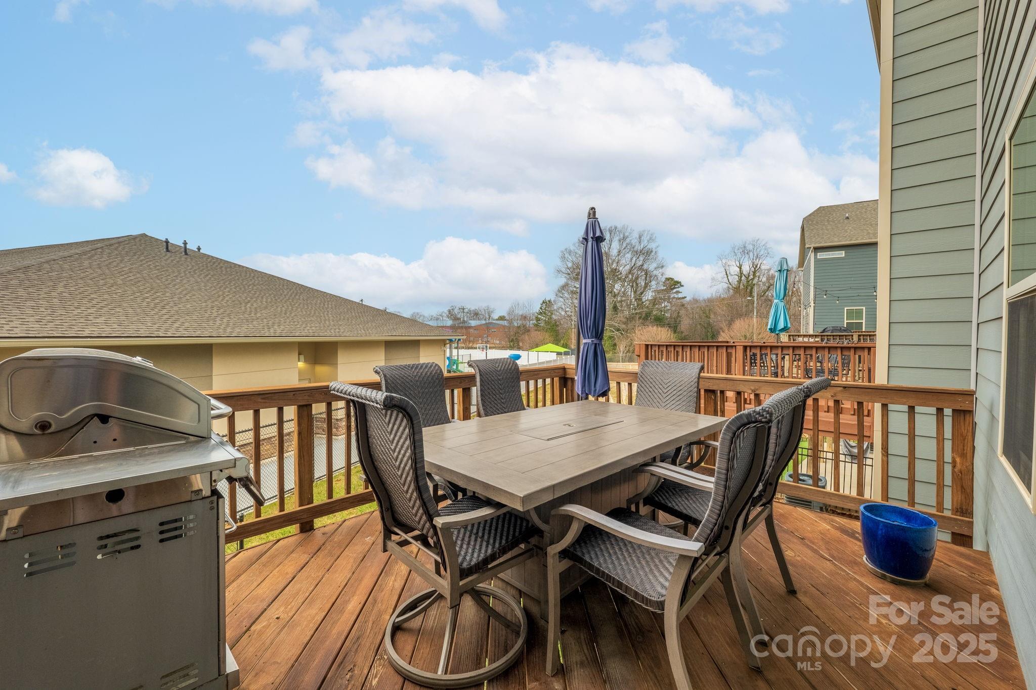 Oakhurst - Residential