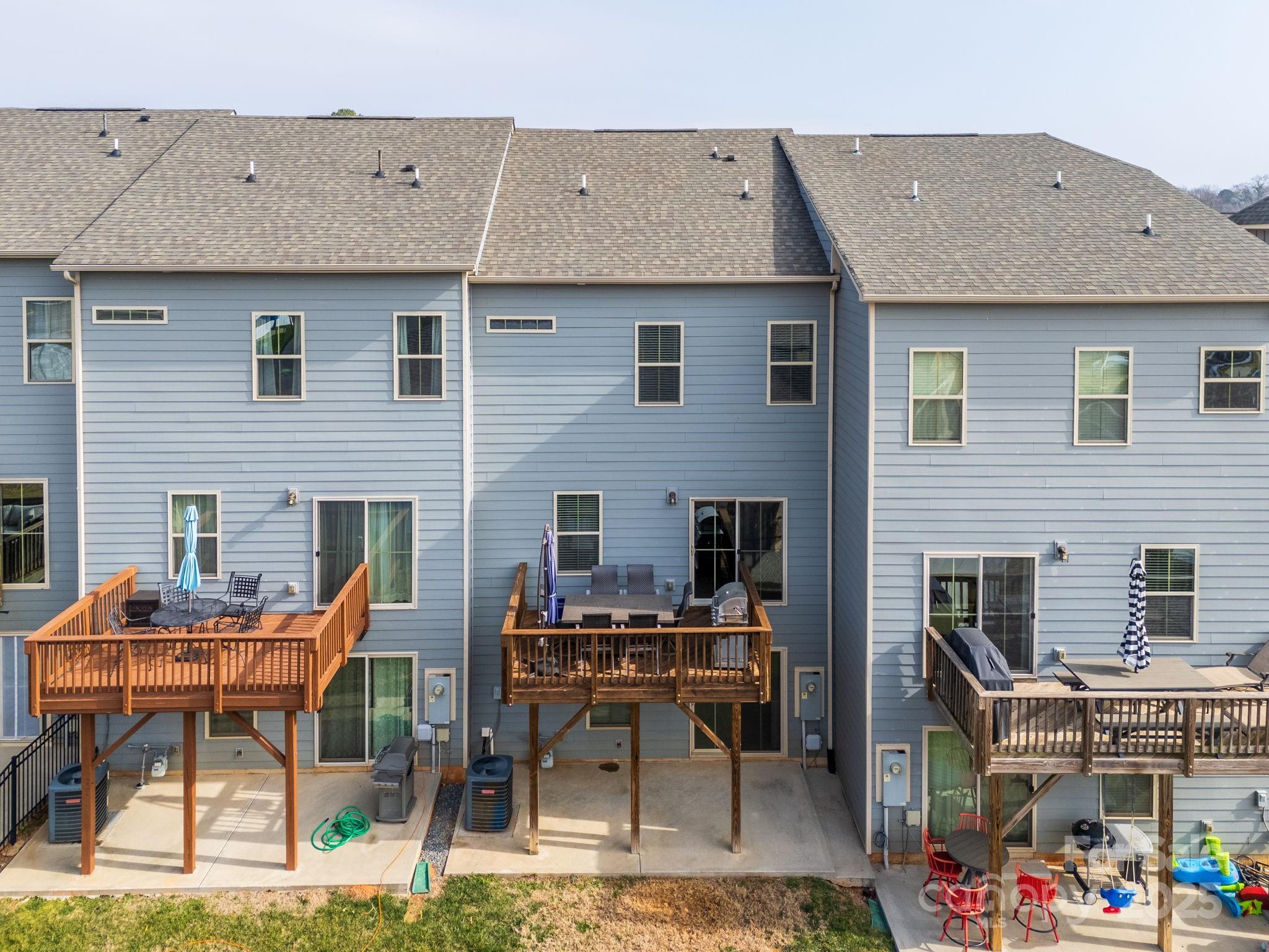 Oakhurst - Residential