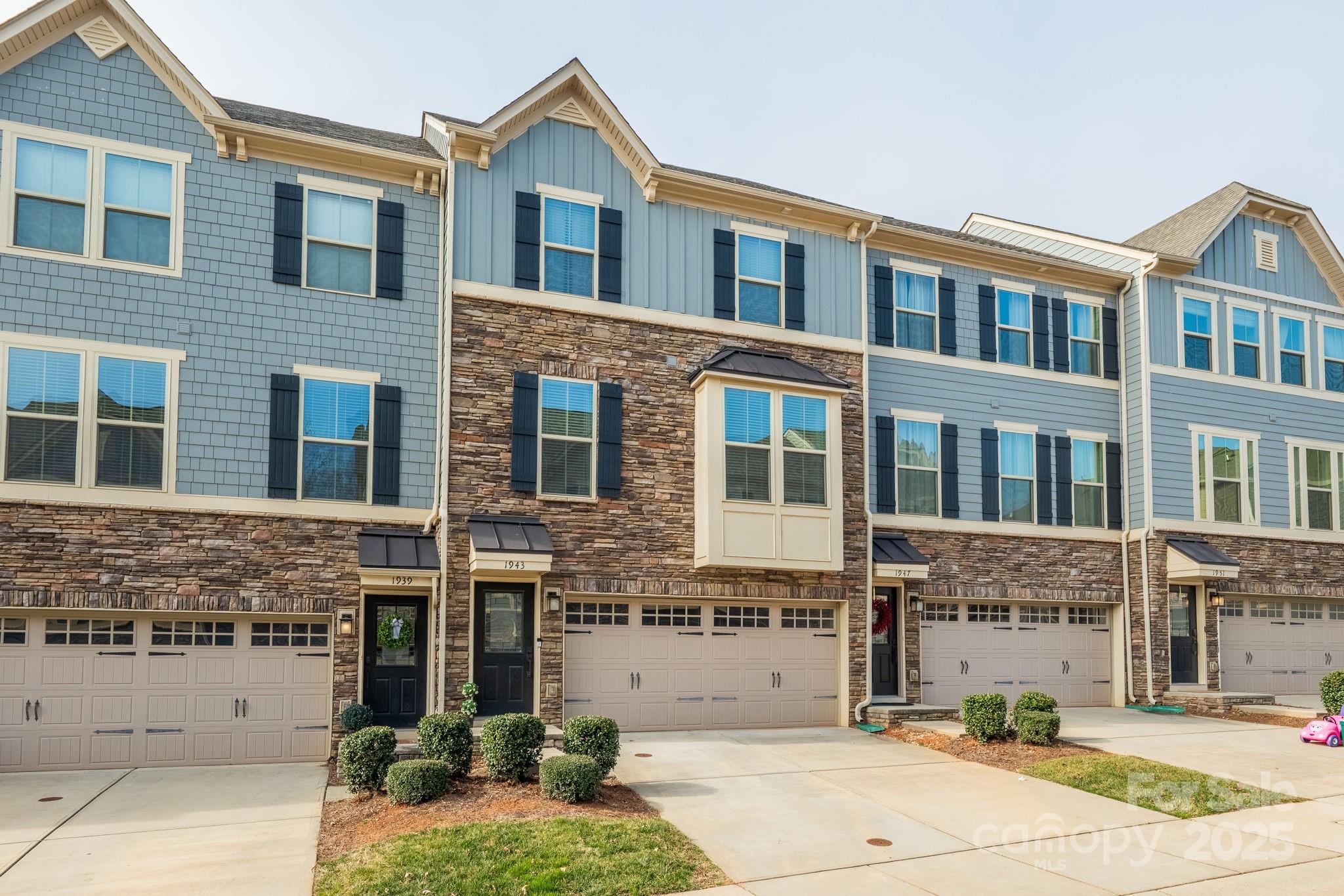 Oakhurst - Residential