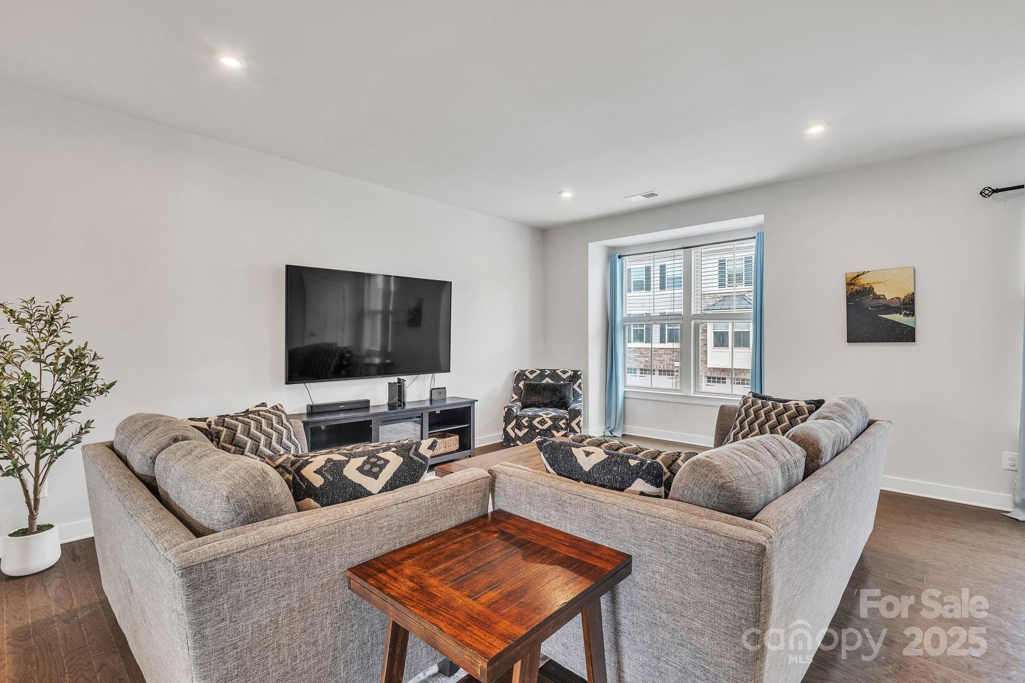 Oakhurst - Residential