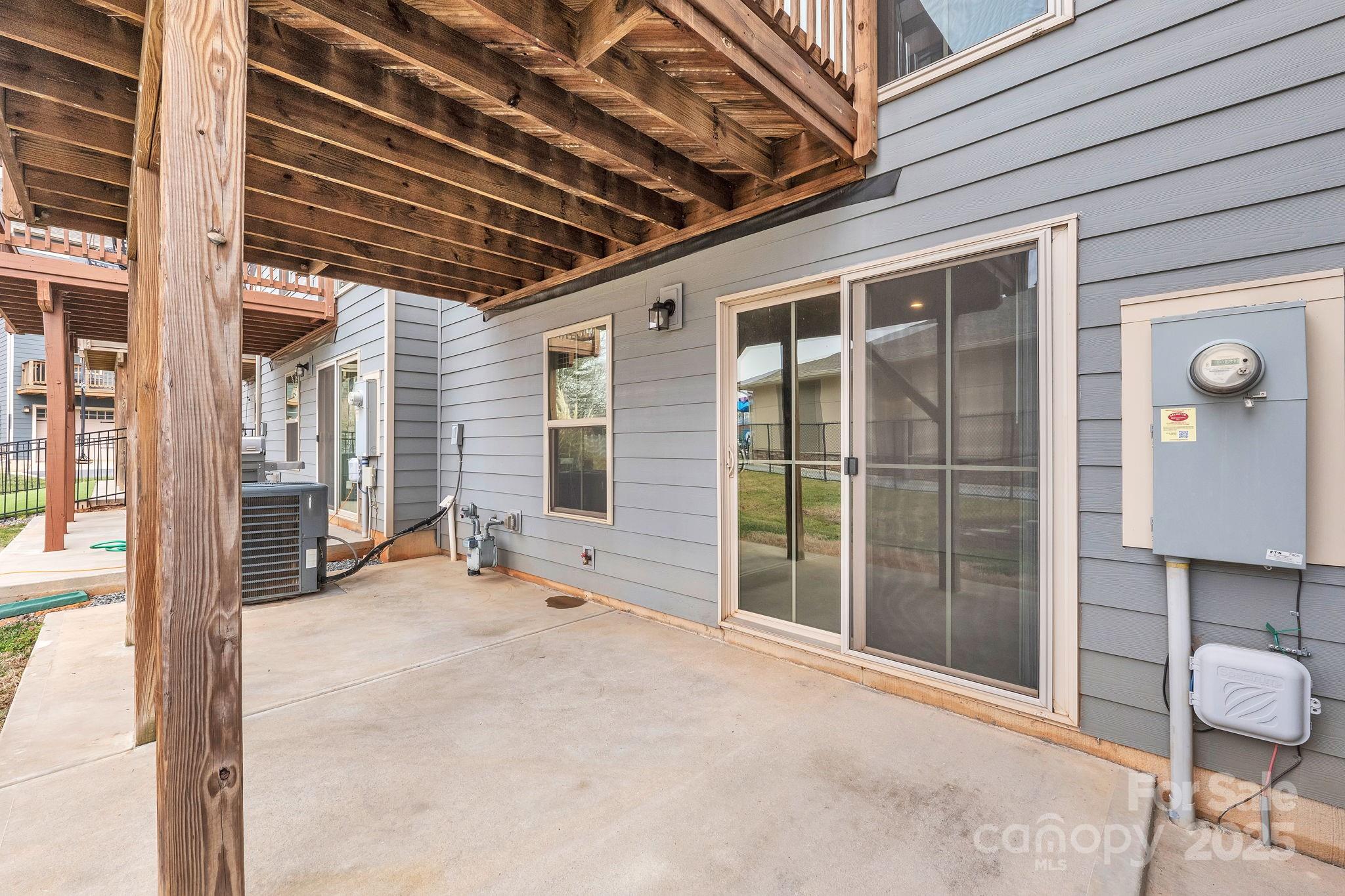 Oakhurst - Residential