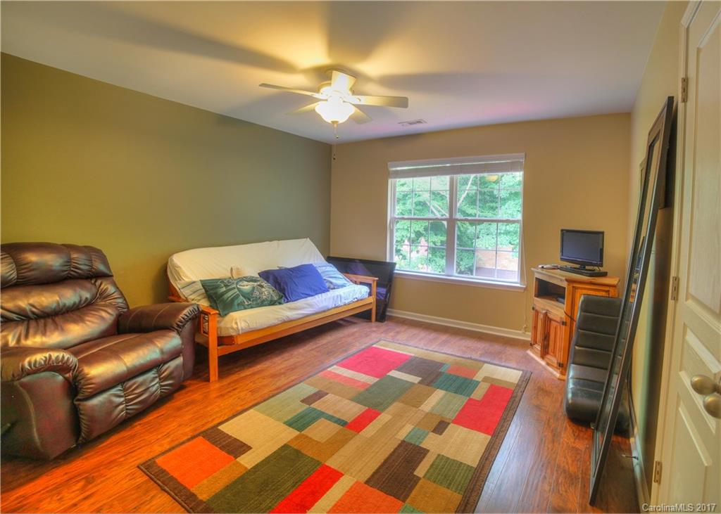 Ashley Glen - Residential